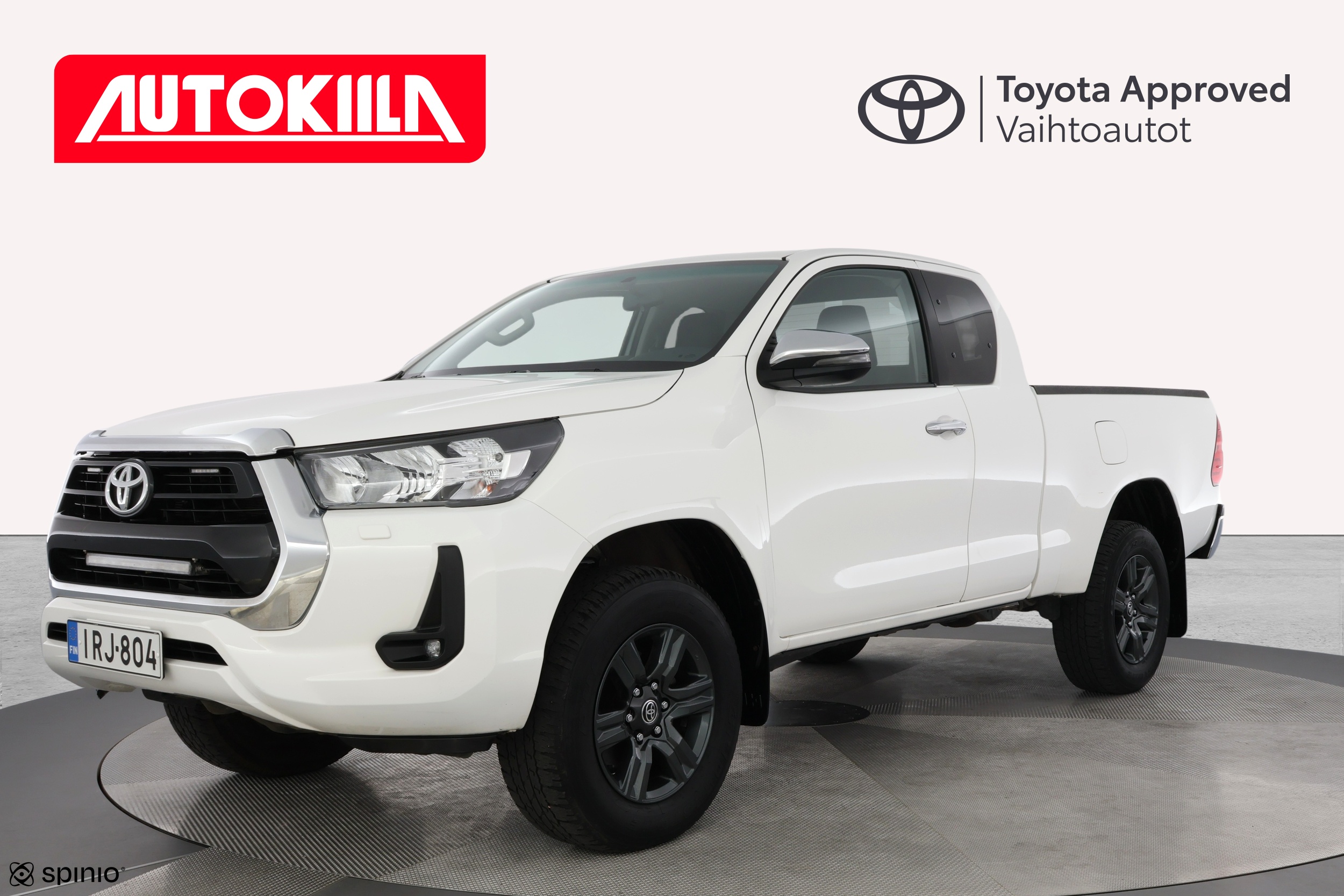 TOYOTA HILUX 2023