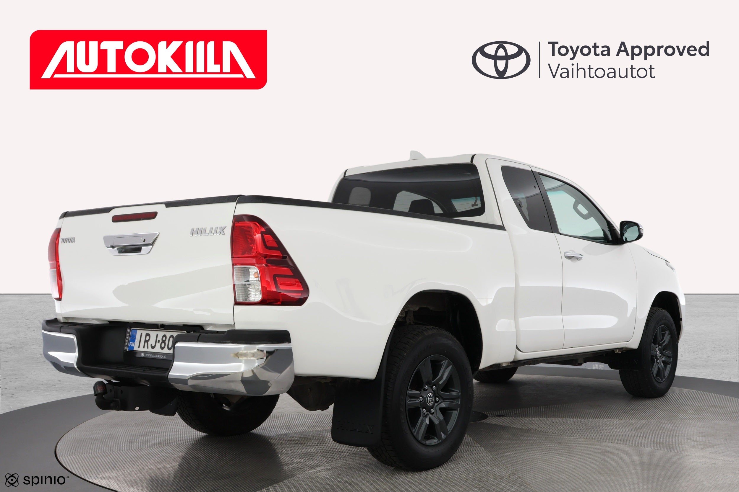 TOYOTA HILUX 2023