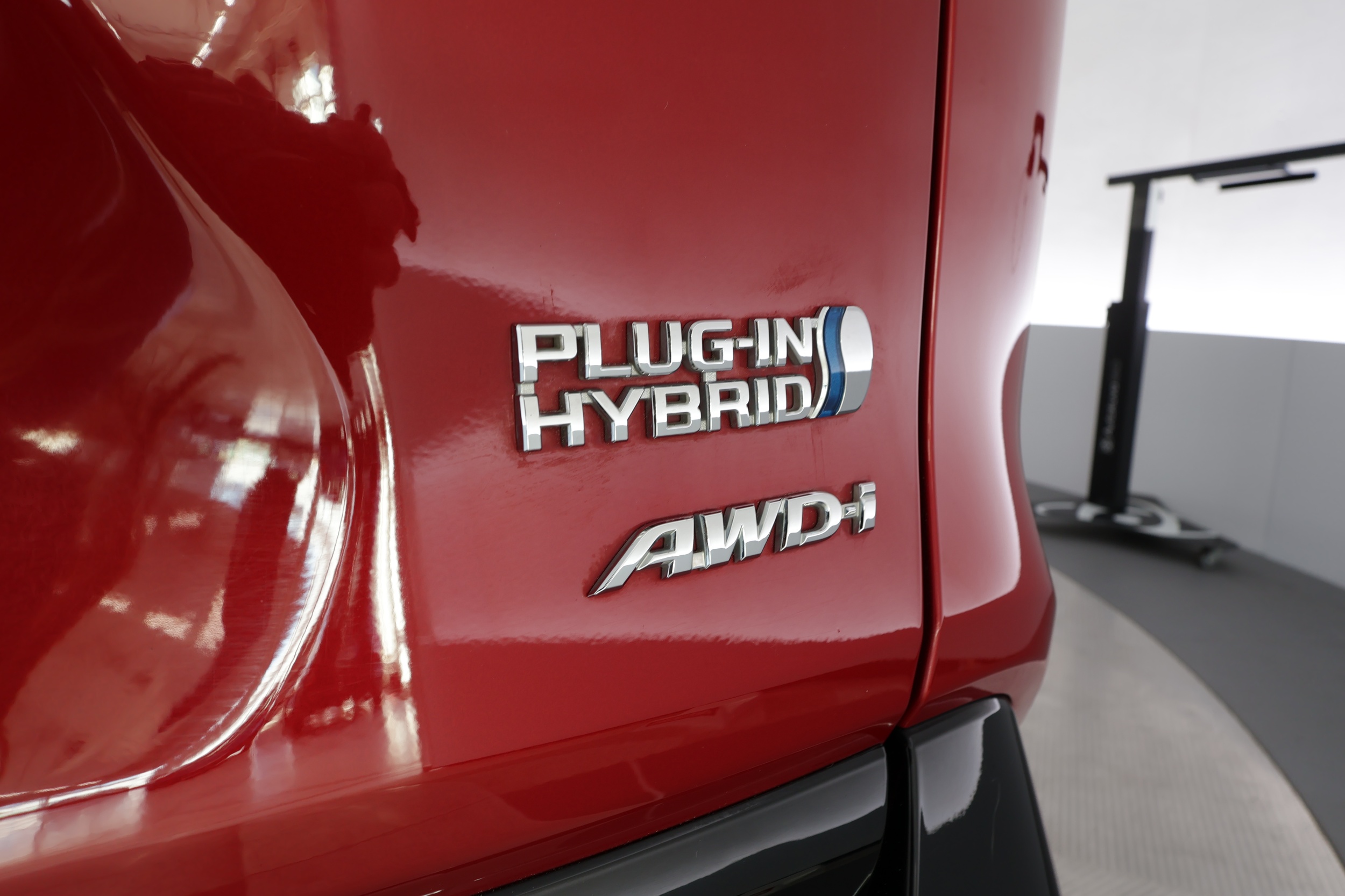 TOYOTA RAV4 Plug-in 2024