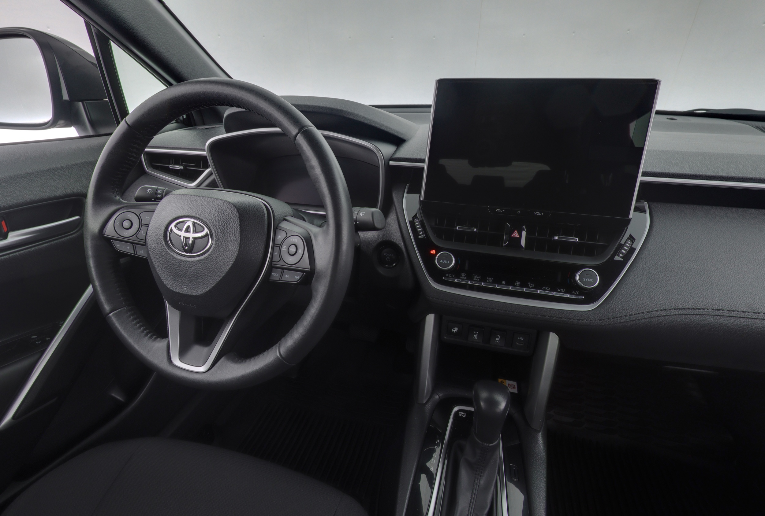 TOYOTA Corolla Cross 2024