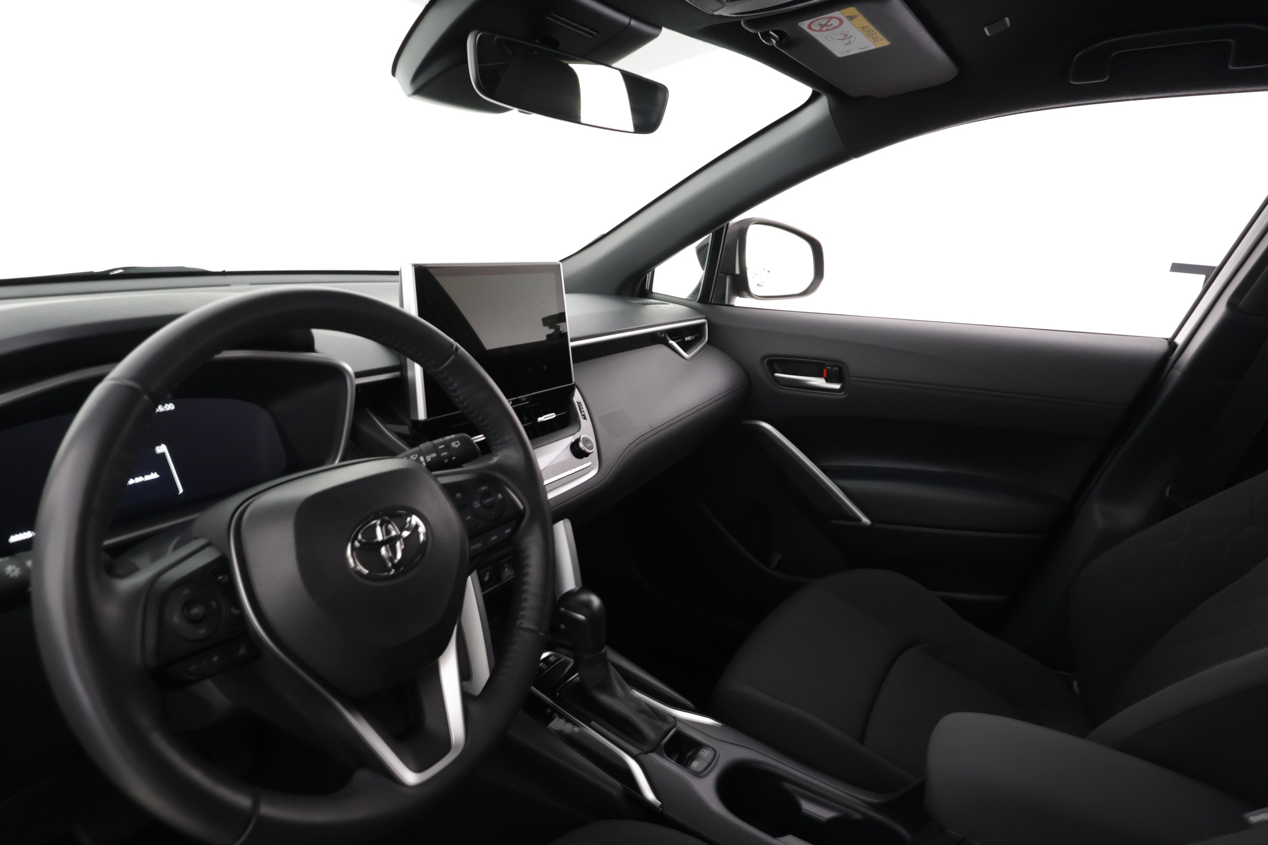 TOYOTA Corolla Cross 2024