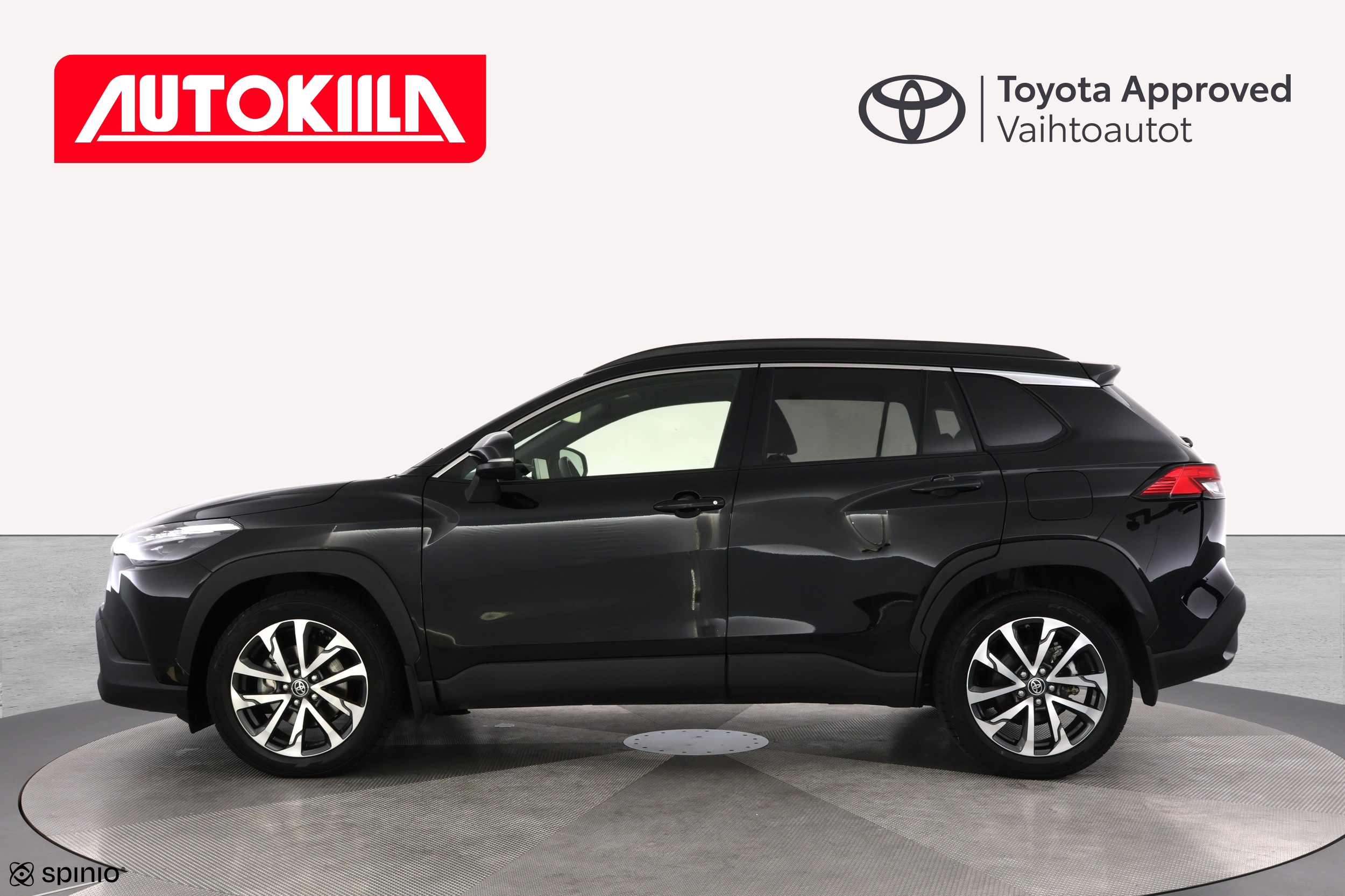 TOYOTA Corolla Cross 2024