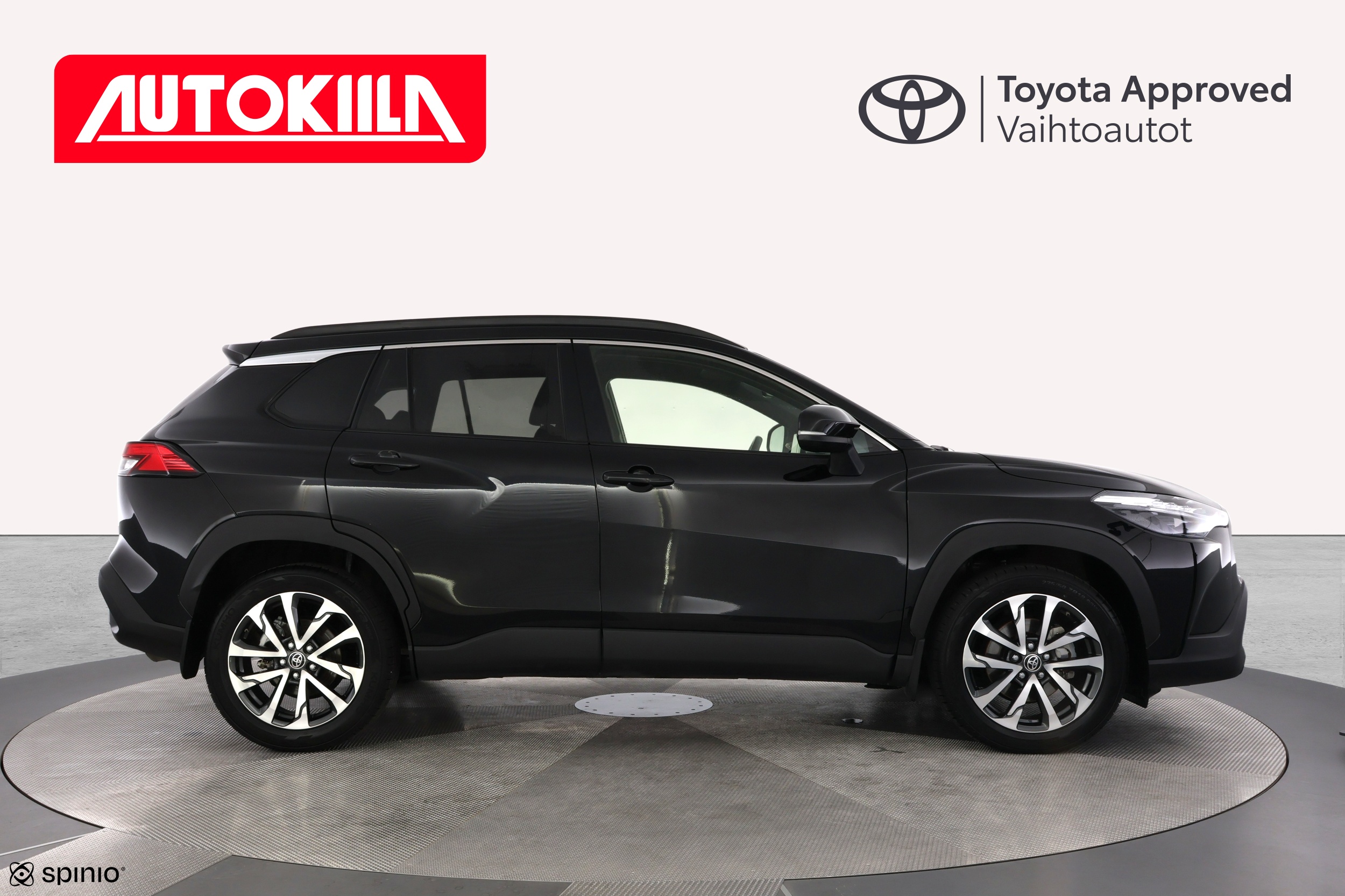 TOYOTA Corolla Cross 2024
