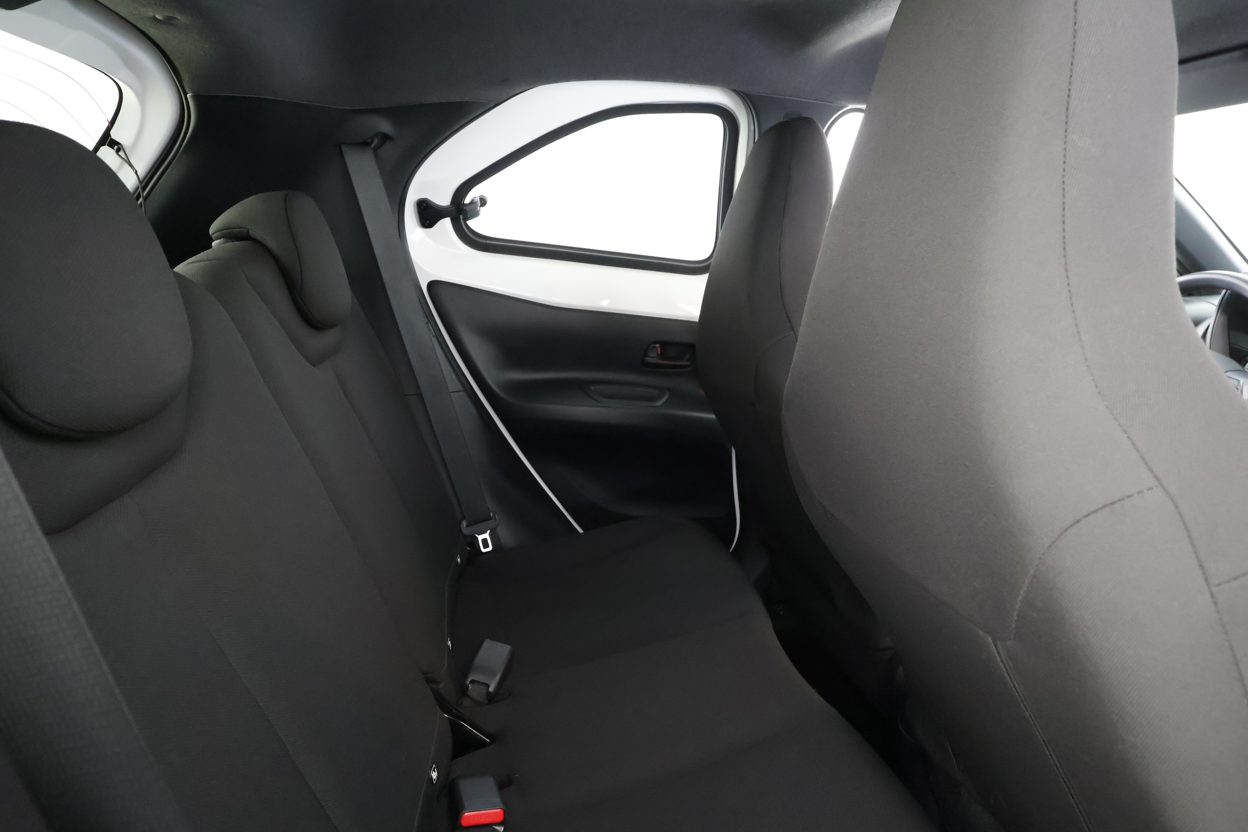 TOYOTA Aygo X 2025
