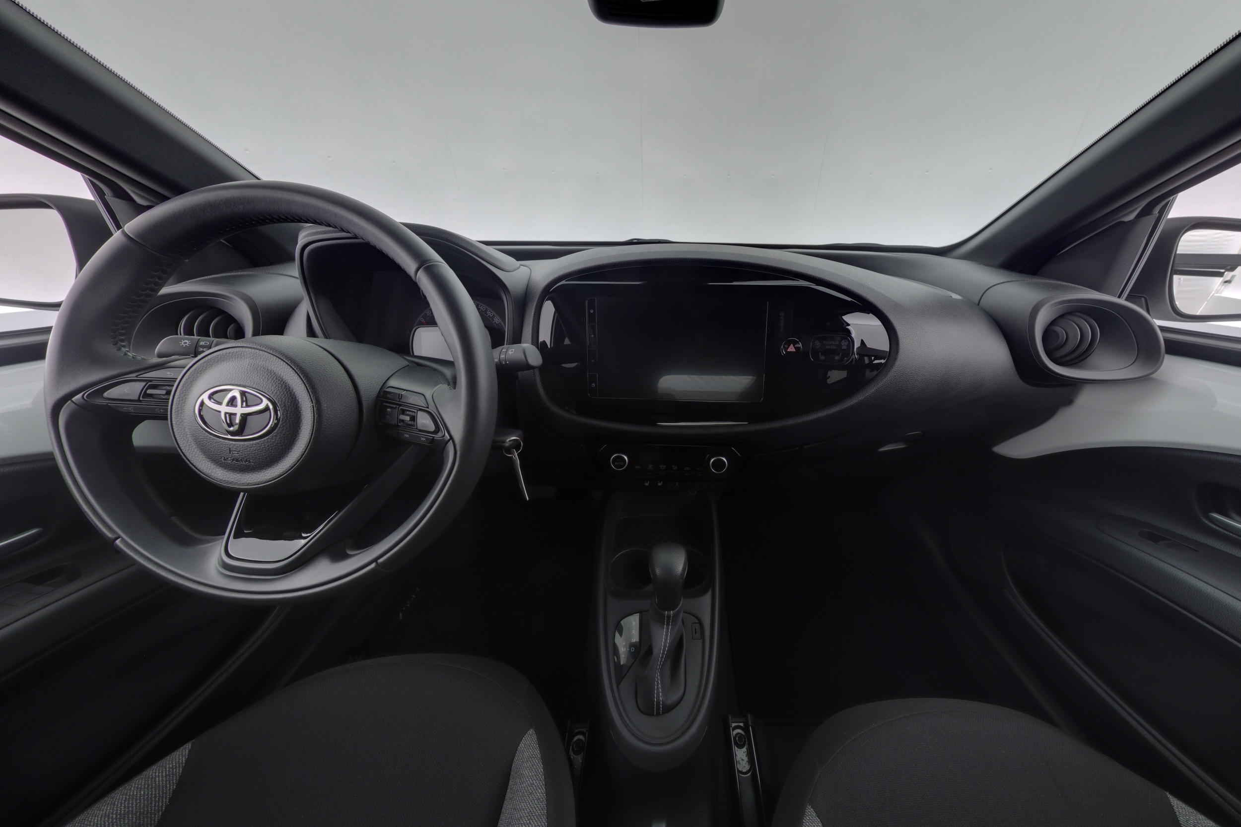 TOYOTA Aygo X 2025