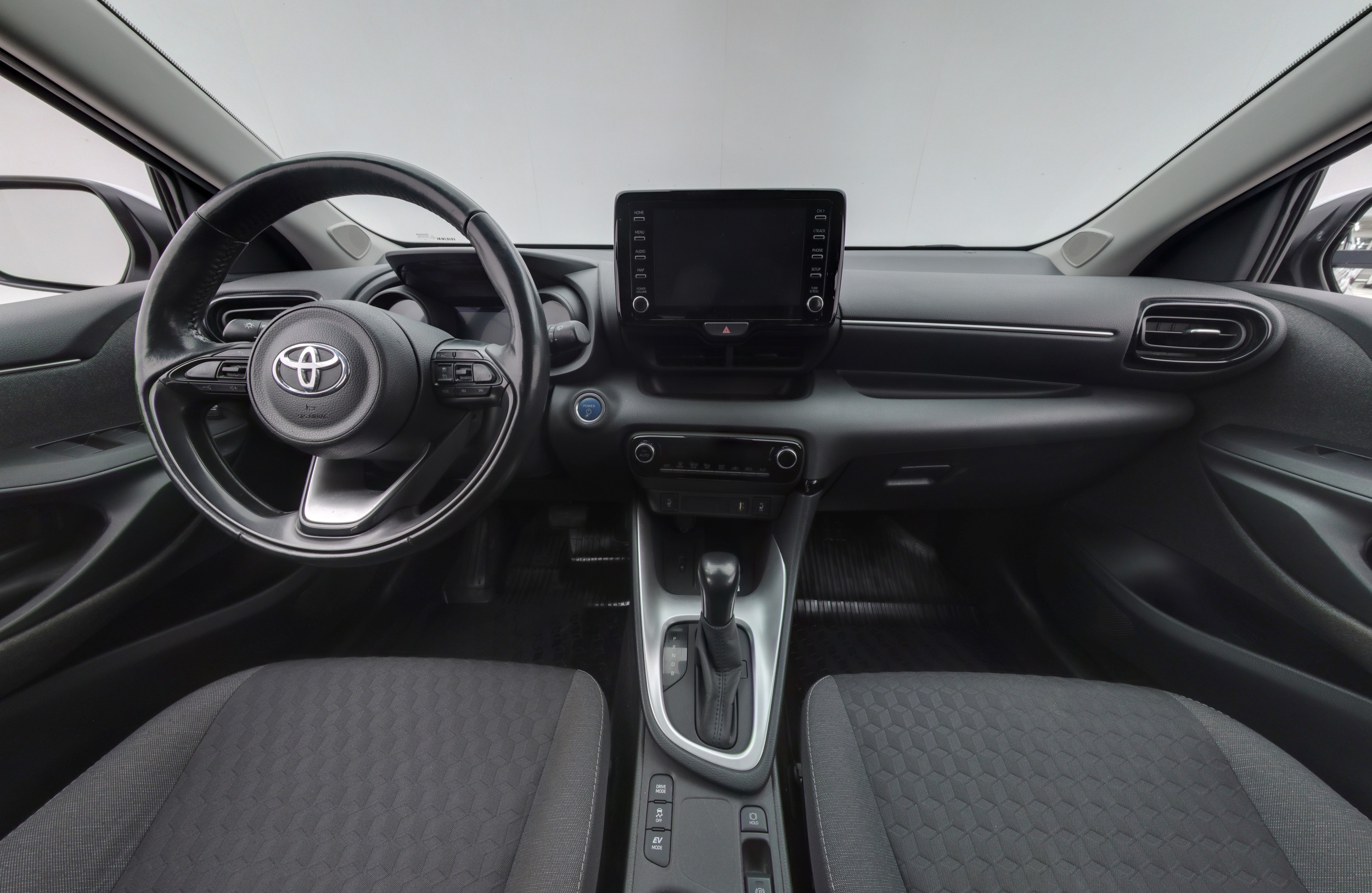 TOYOTA YARIS 2020