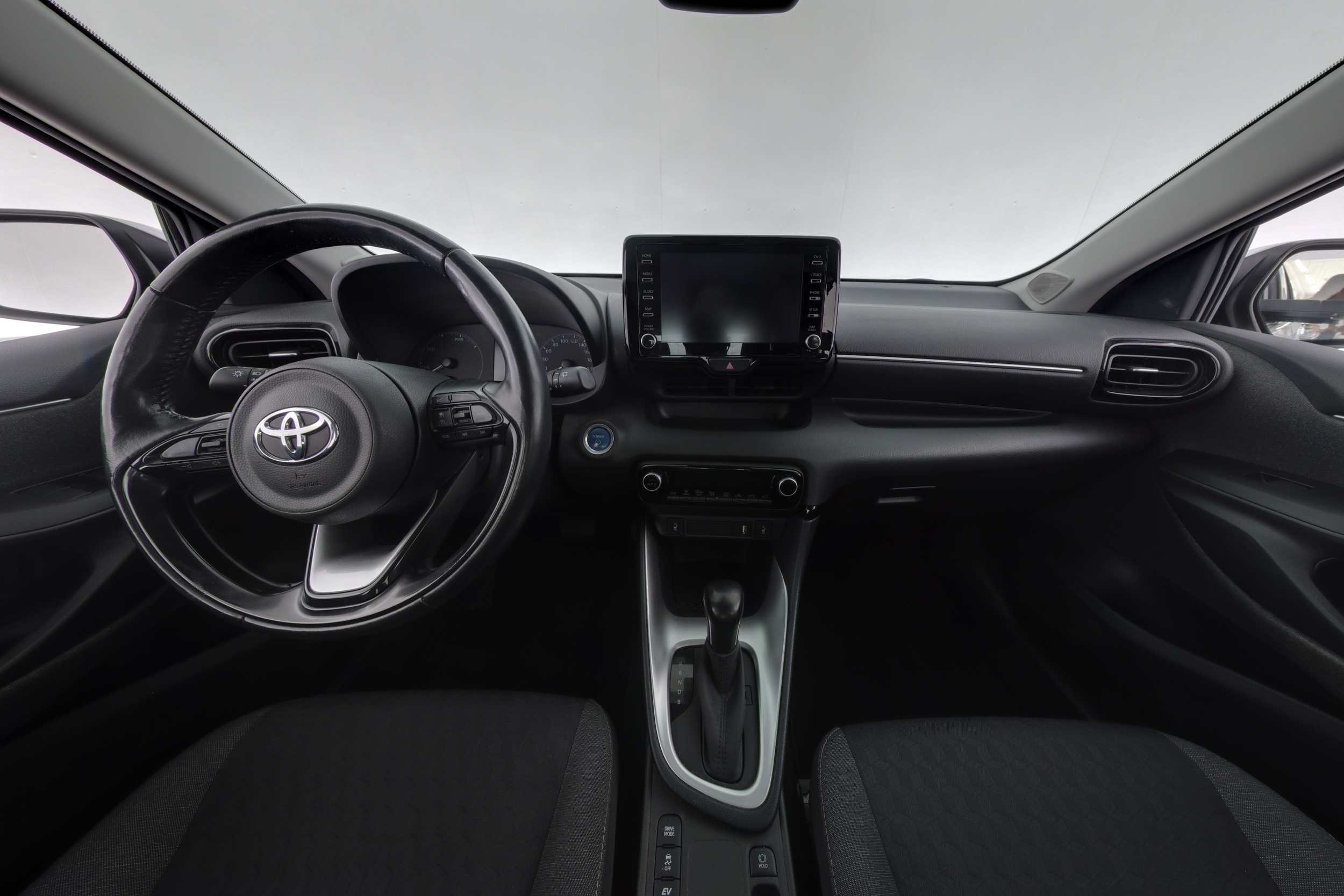 TOYOTA YARIS 2020