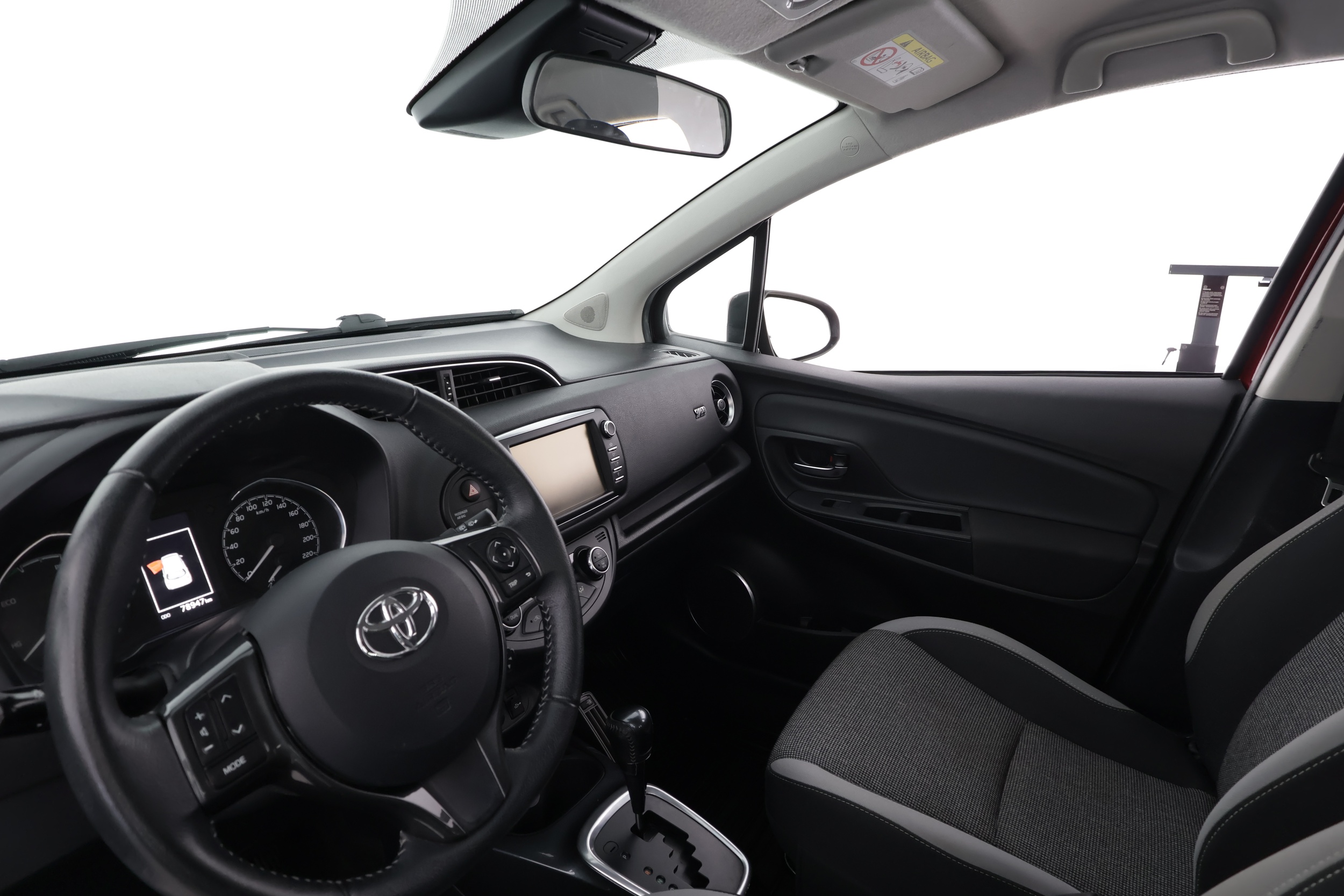 TOYOTA YARIS 2019