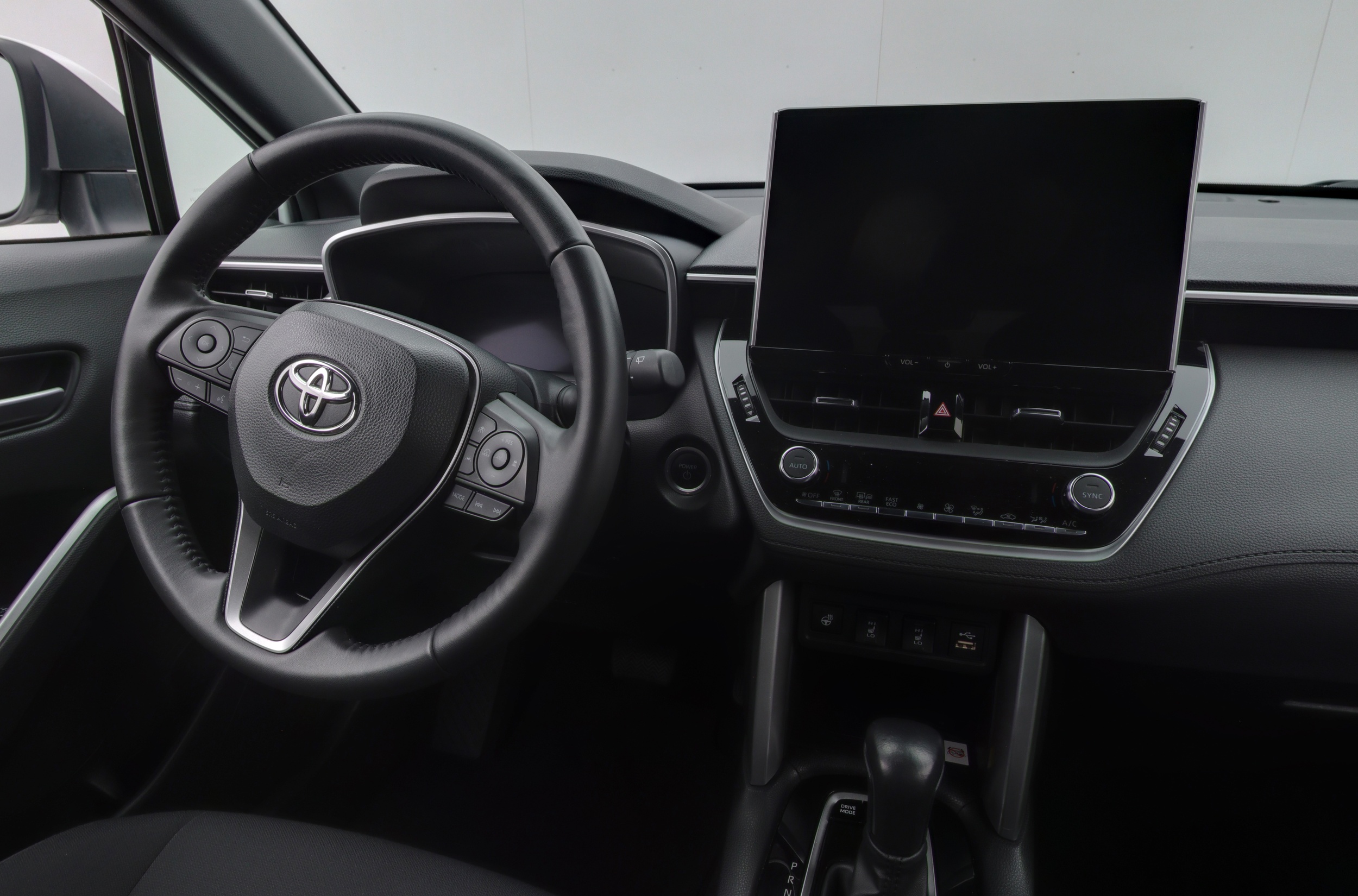 TOYOTA Corolla Cross 2023