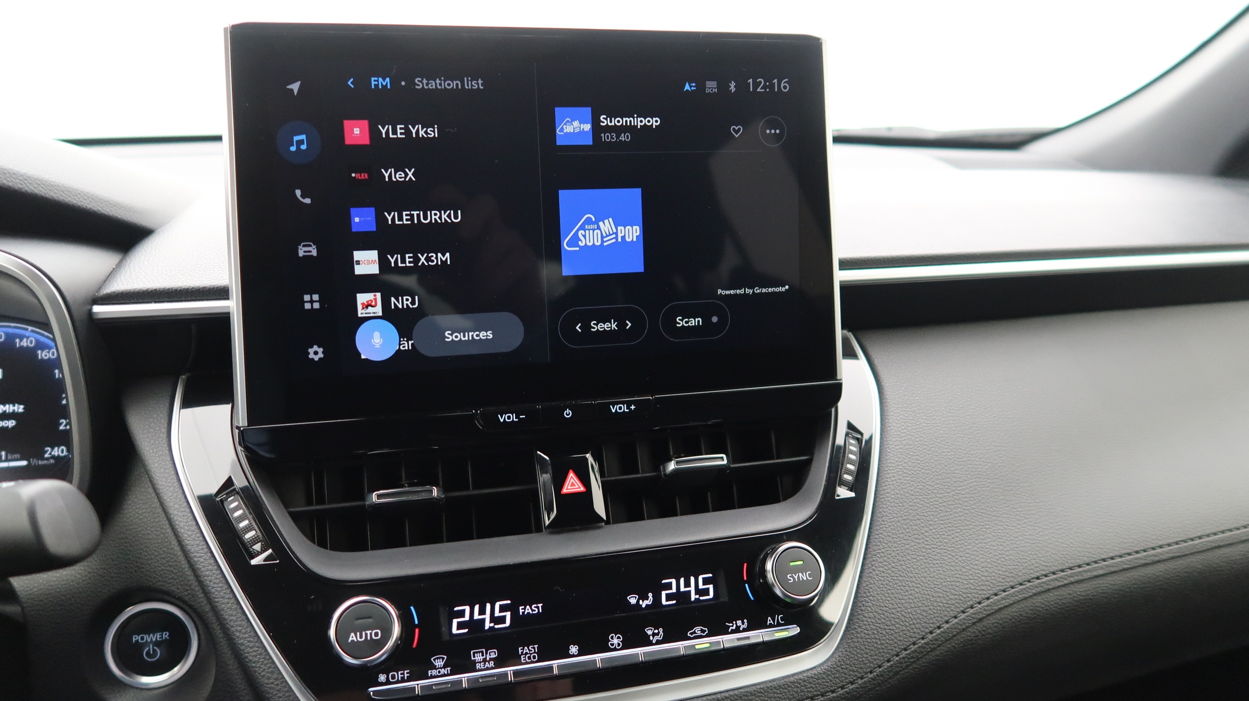 TOYOTA Corolla Cross 2023