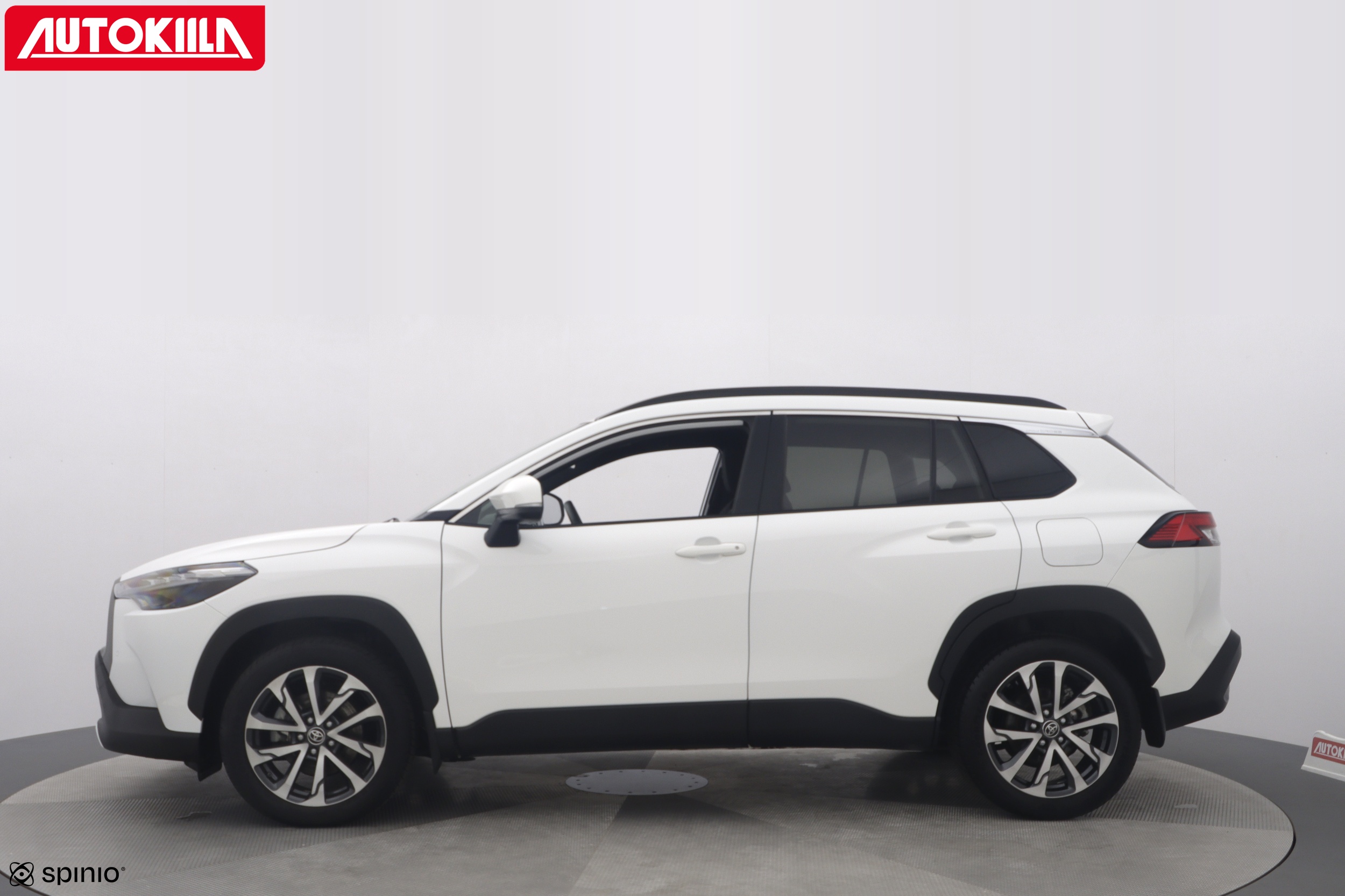 TOYOTA Corolla Cross 2023