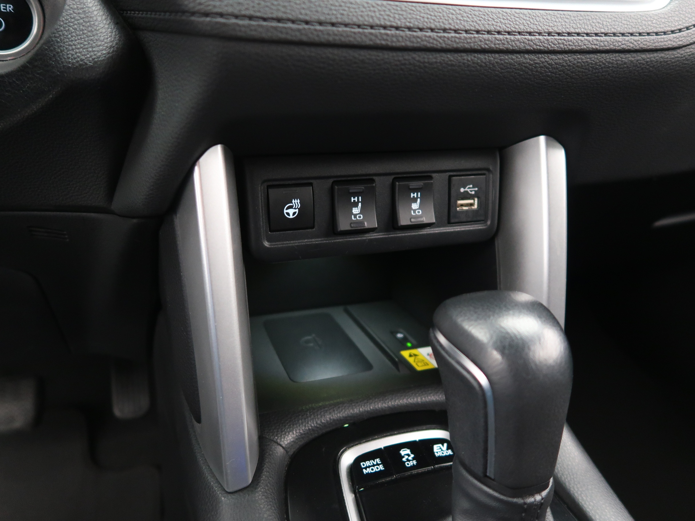 TOYOTA Corolla Cross 2023