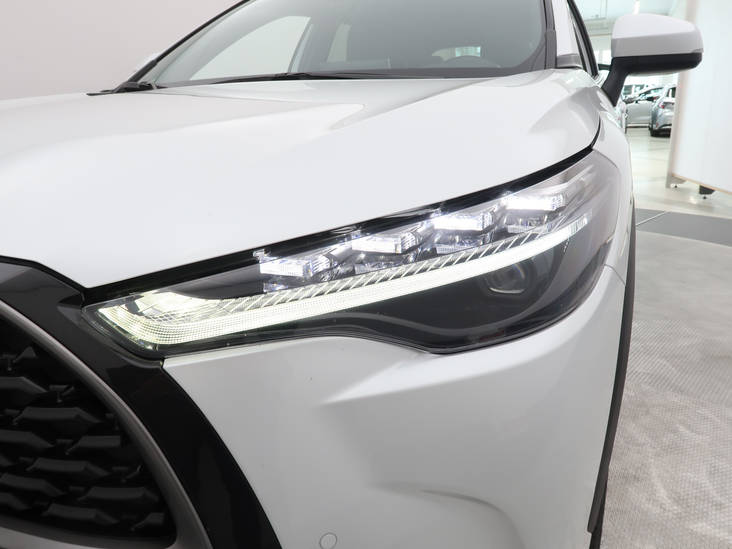 TOYOTA Corolla Cross 2023