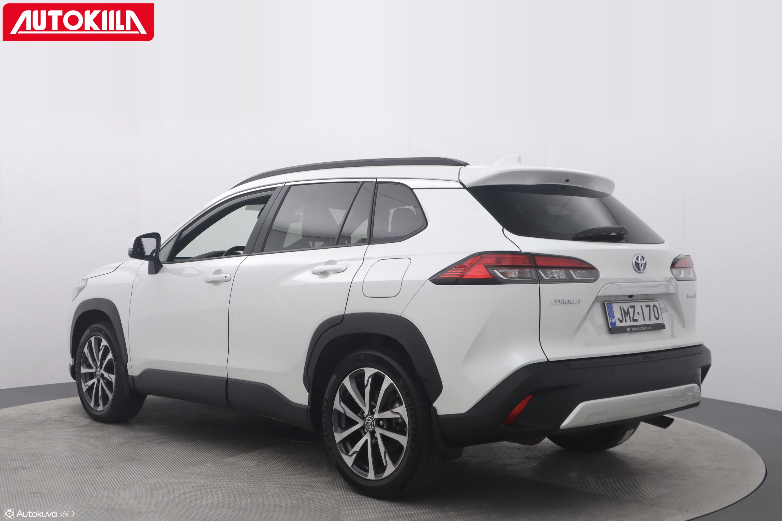 TOYOTA Corolla Cross 2023