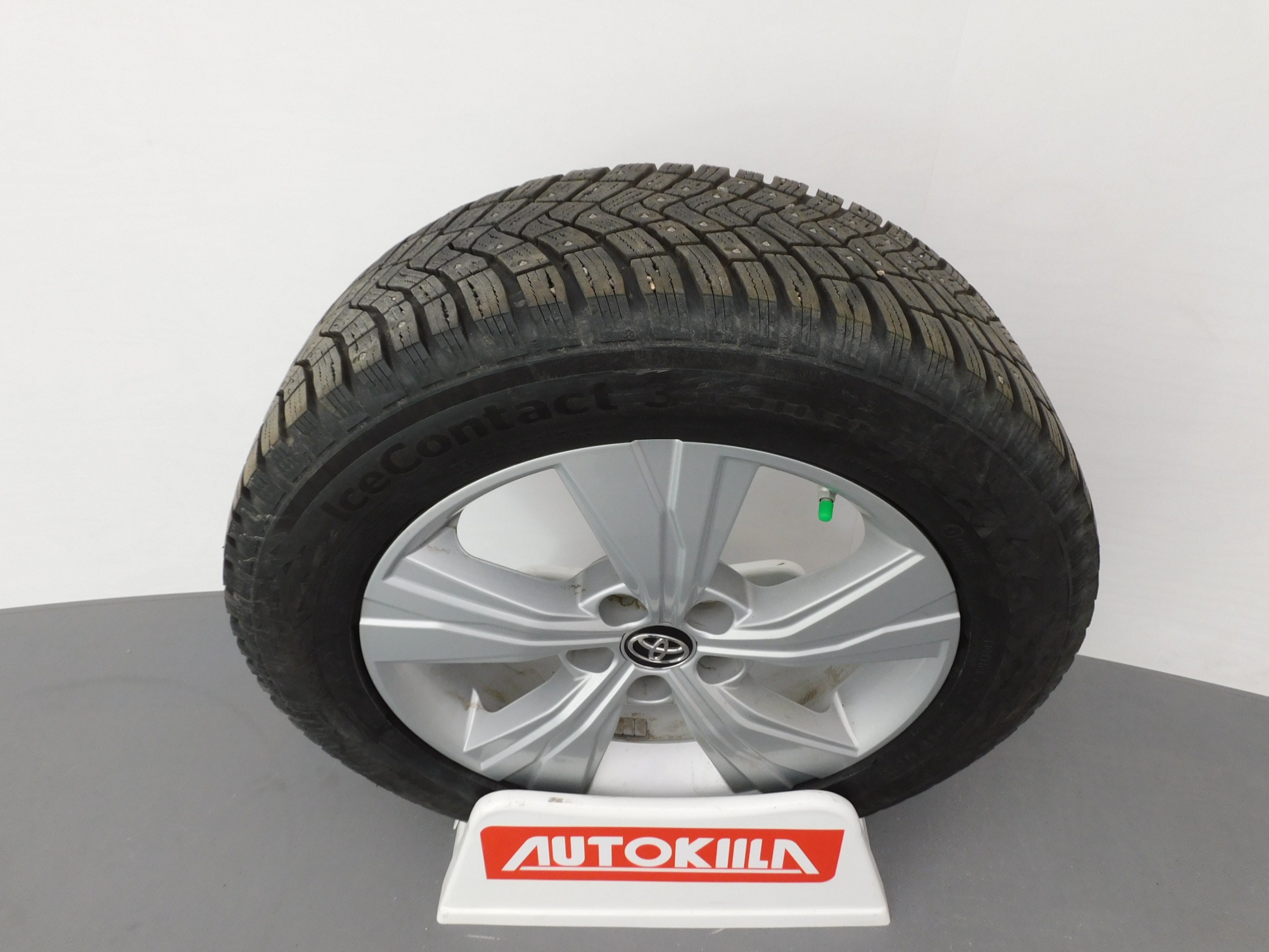 TOYOTA Corolla Cross 2023