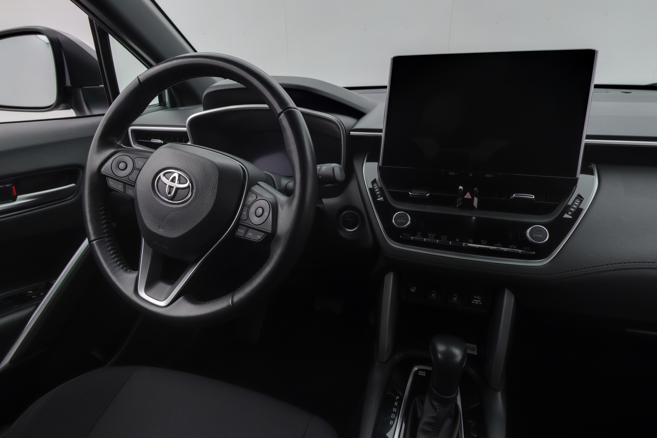 TOYOTA Corolla Cross 2023