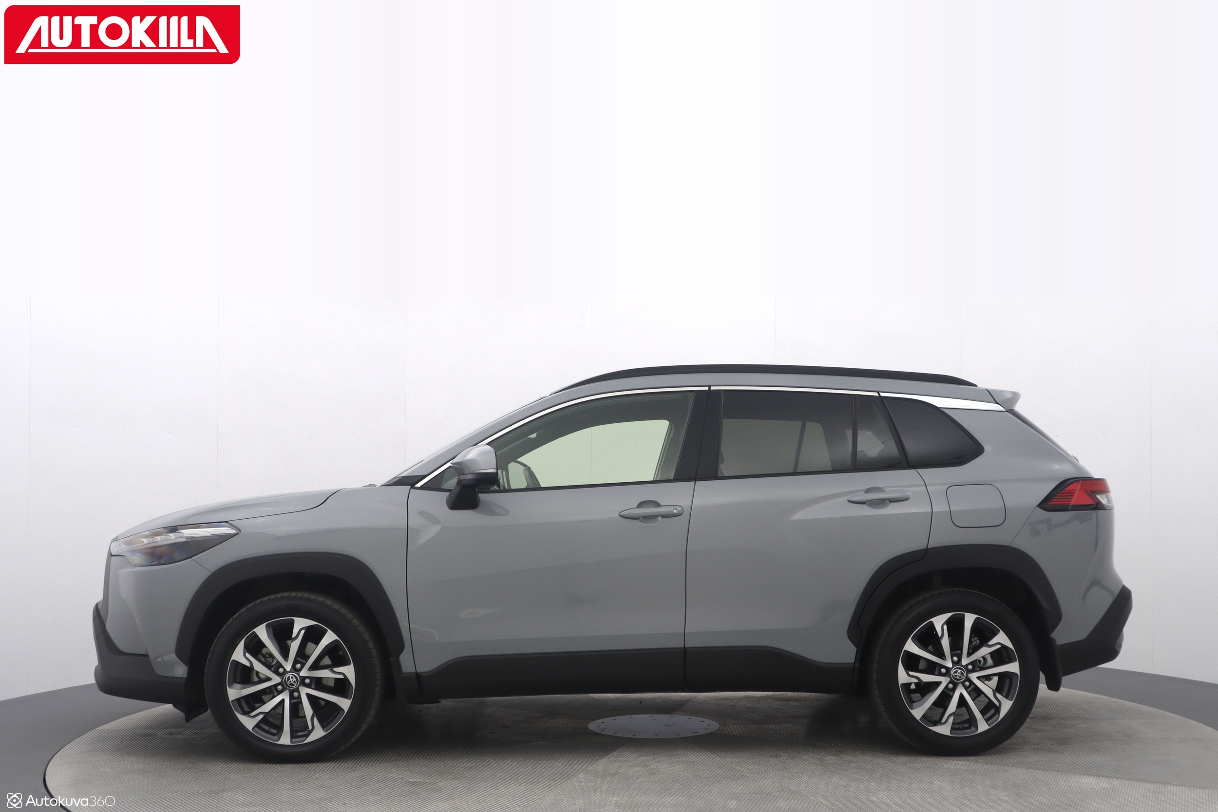 TOYOTA Corolla Cross 2023