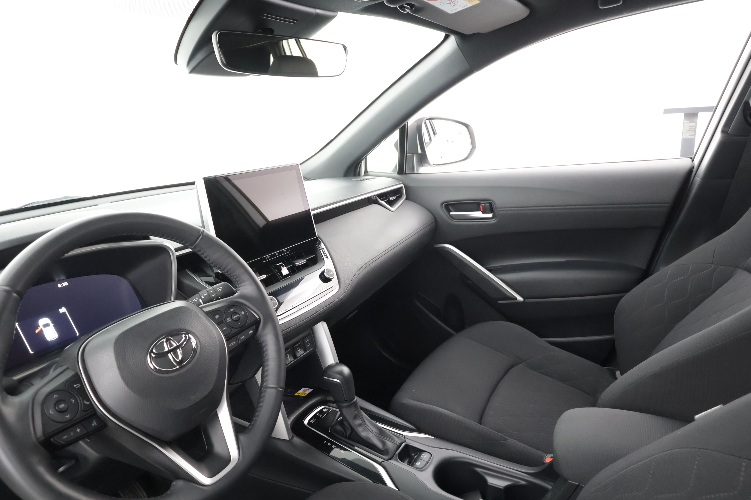 TOYOTA Corolla Cross 2024
