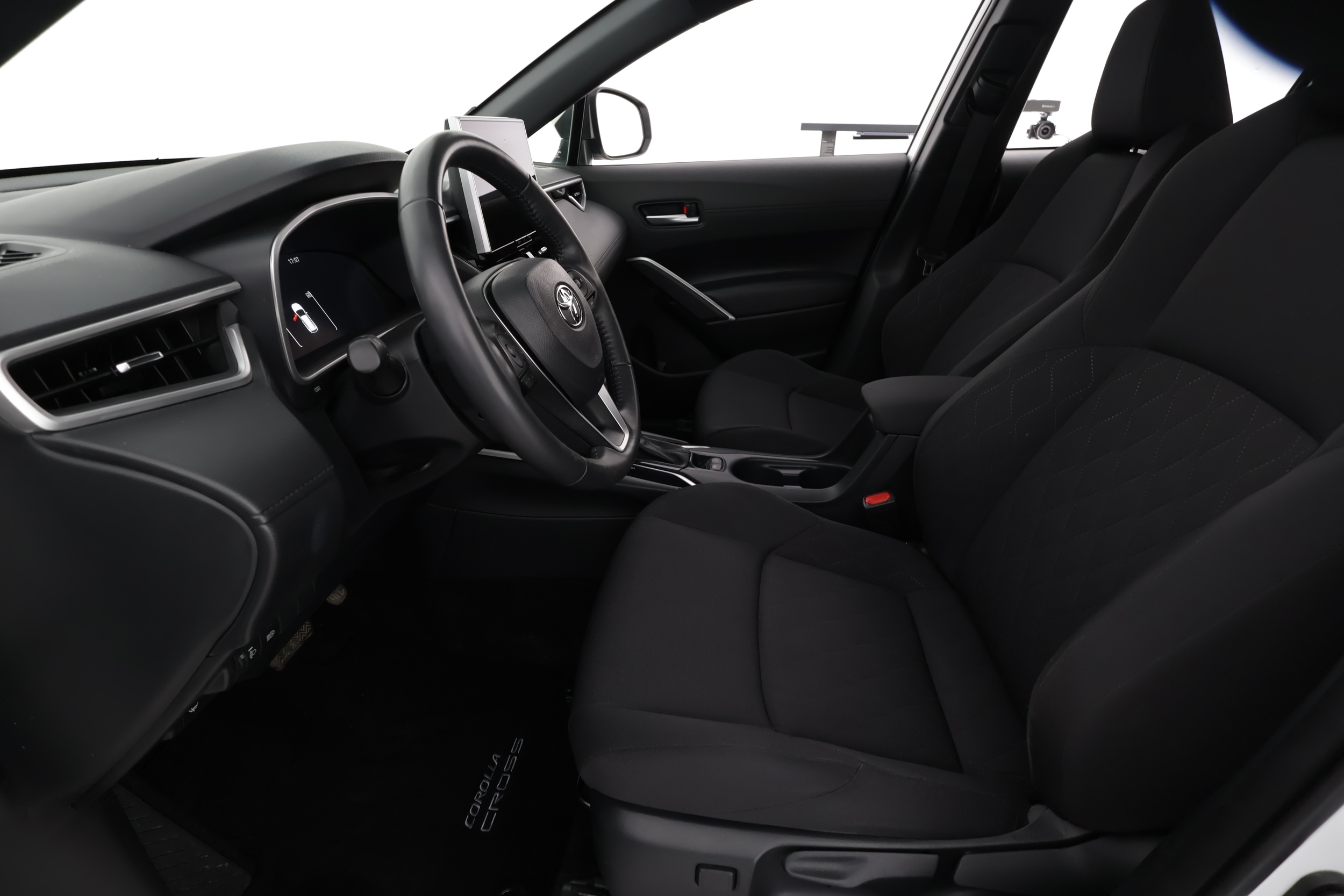 TOYOTA Corolla Cross 2024