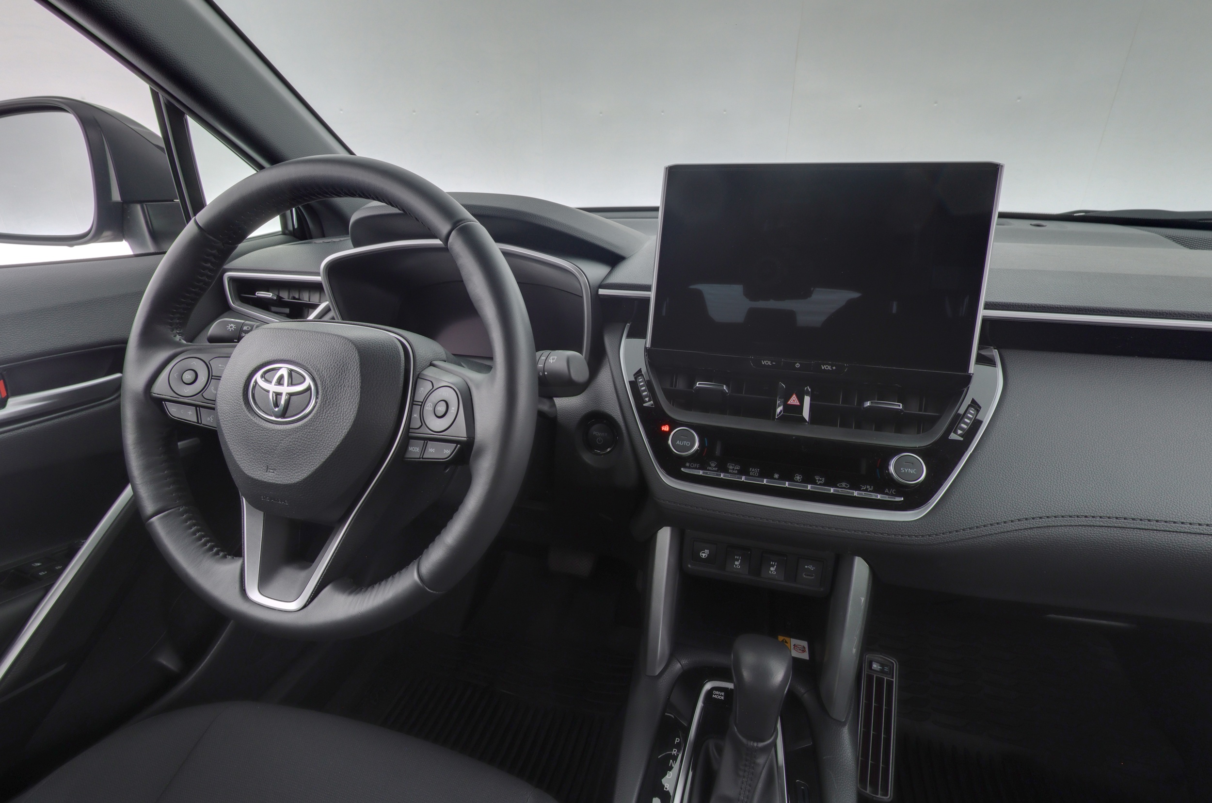 TOYOTA Corolla Cross 2024