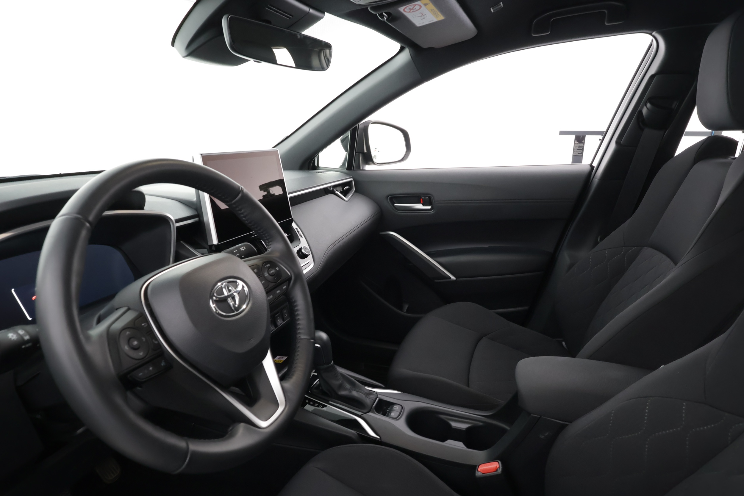 TOYOTA Corolla Cross 2024
