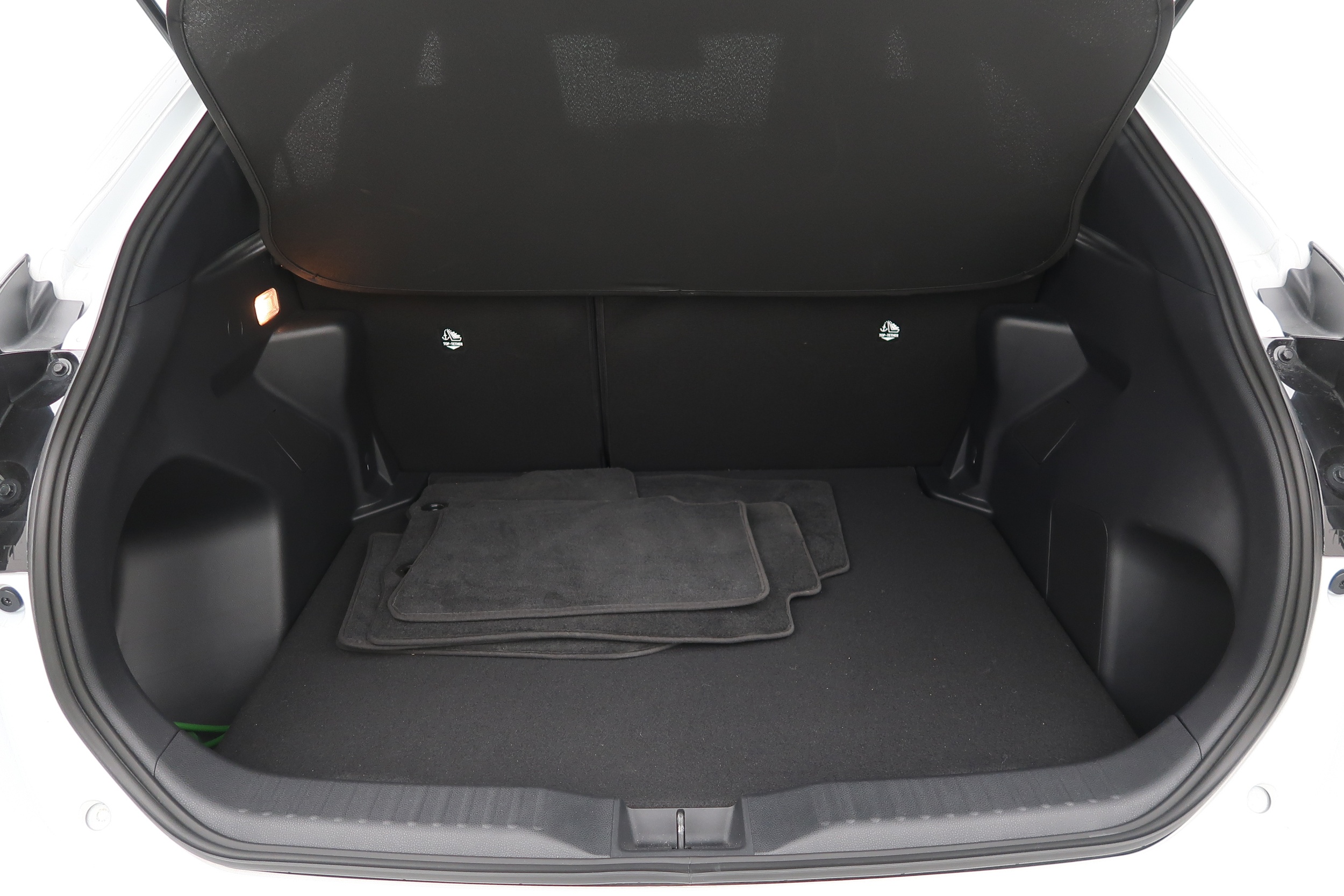 TOYOTA Yaris Cross 2025