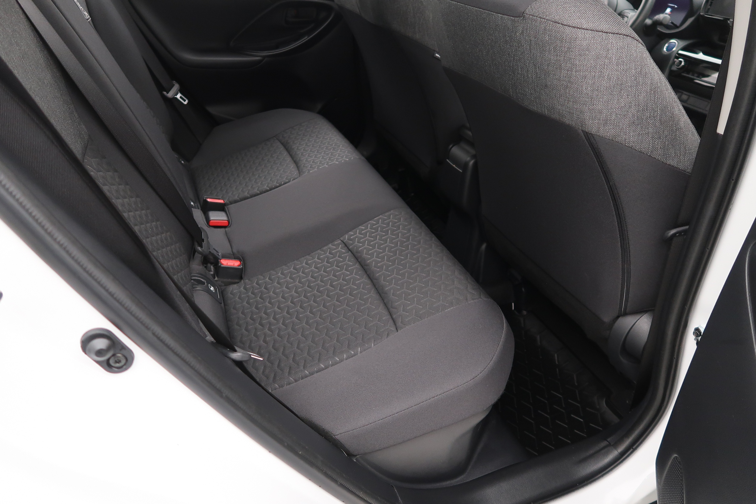 TOYOTA Yaris Cross 2023