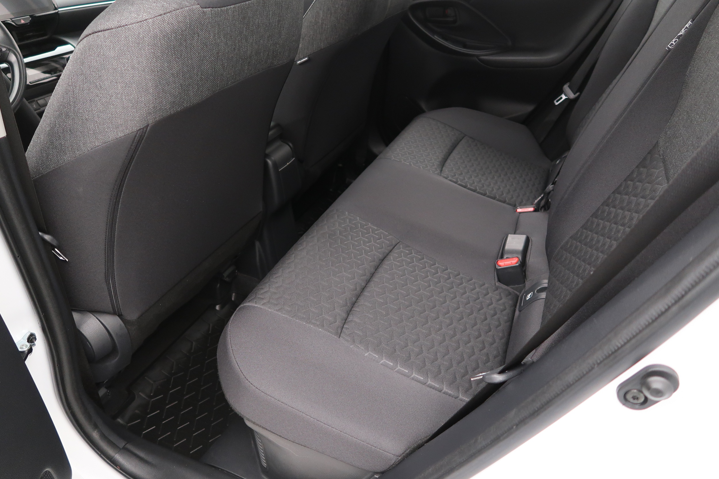 TOYOTA Yaris Cross 2023