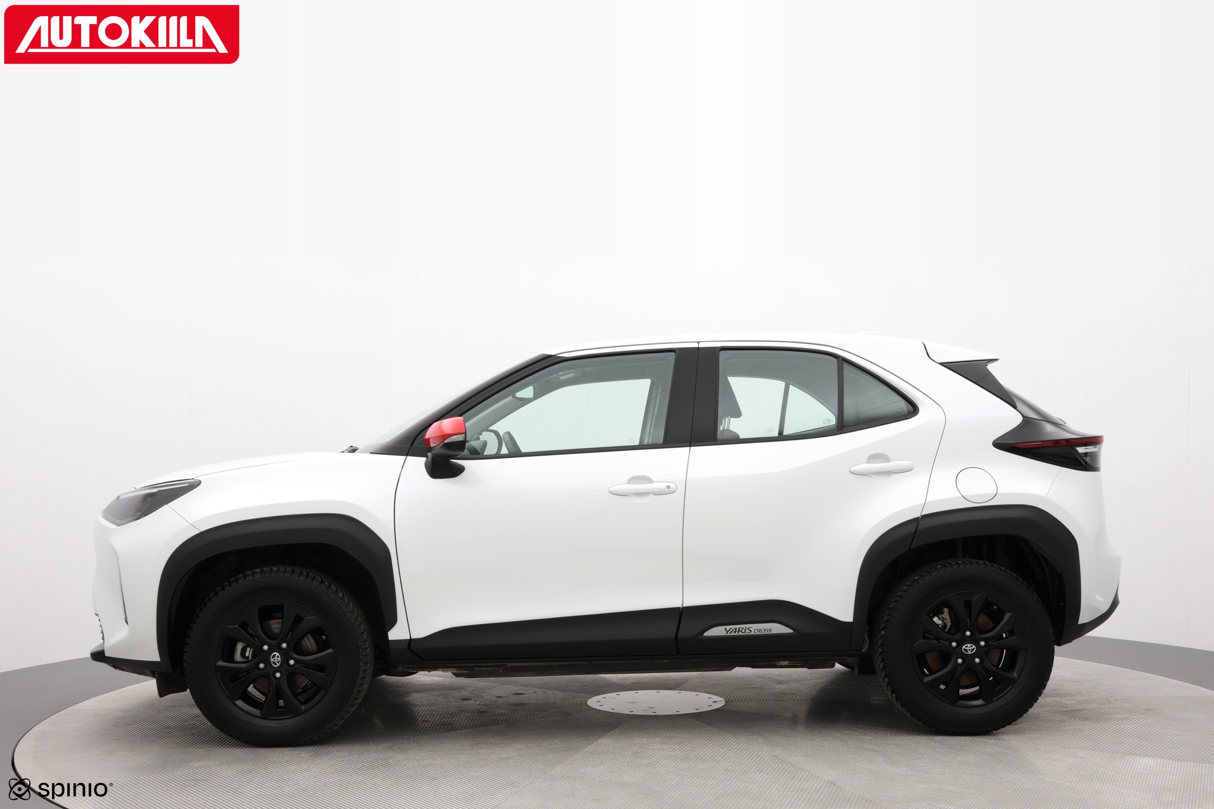 TOYOTA Yaris Cross 2023