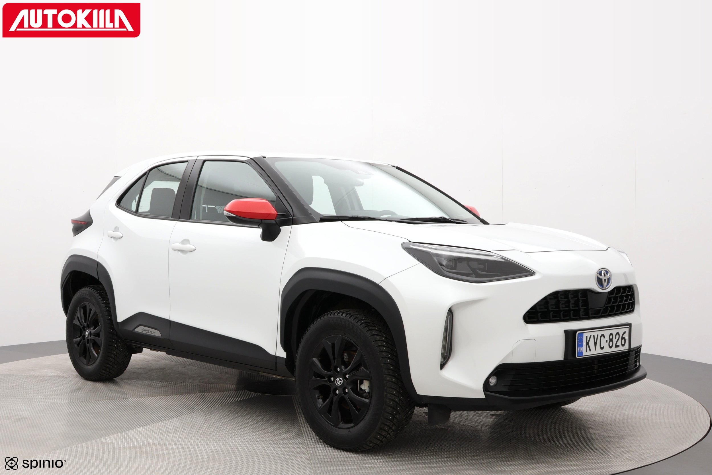 TOYOTA Yaris Cross 2023