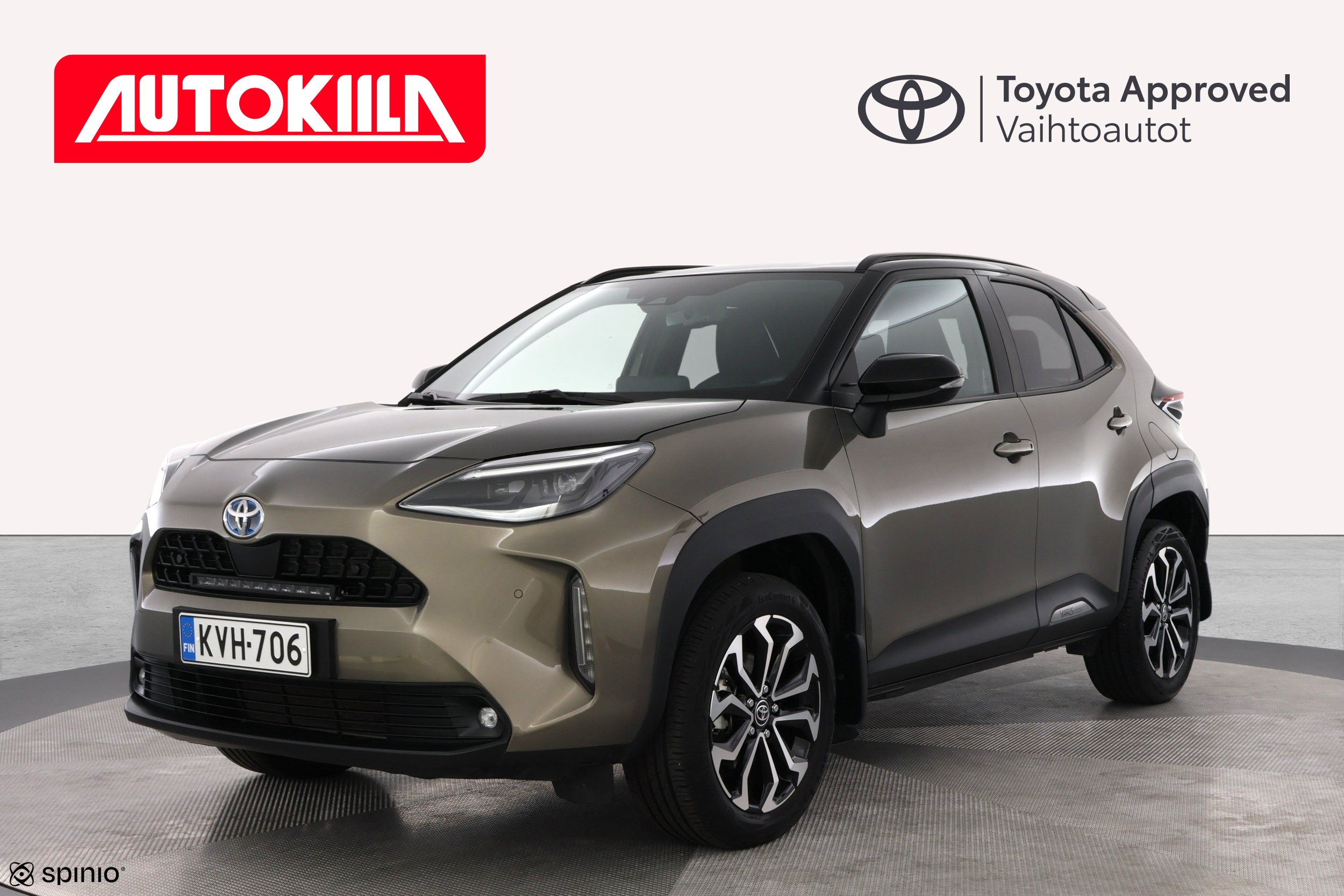 TOYOTA Yaris Cross 2023
