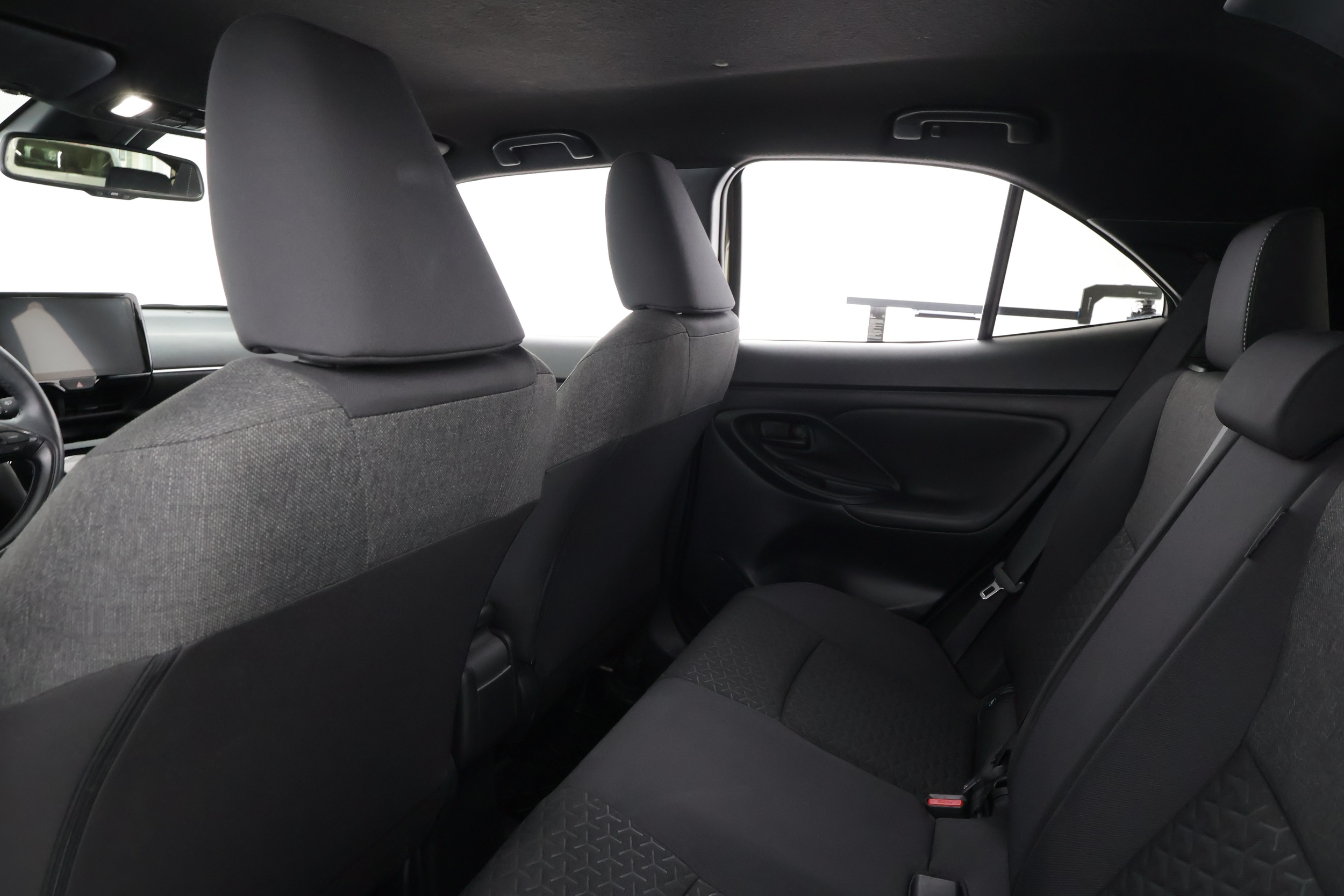 TOYOTA Yaris Cross 2023