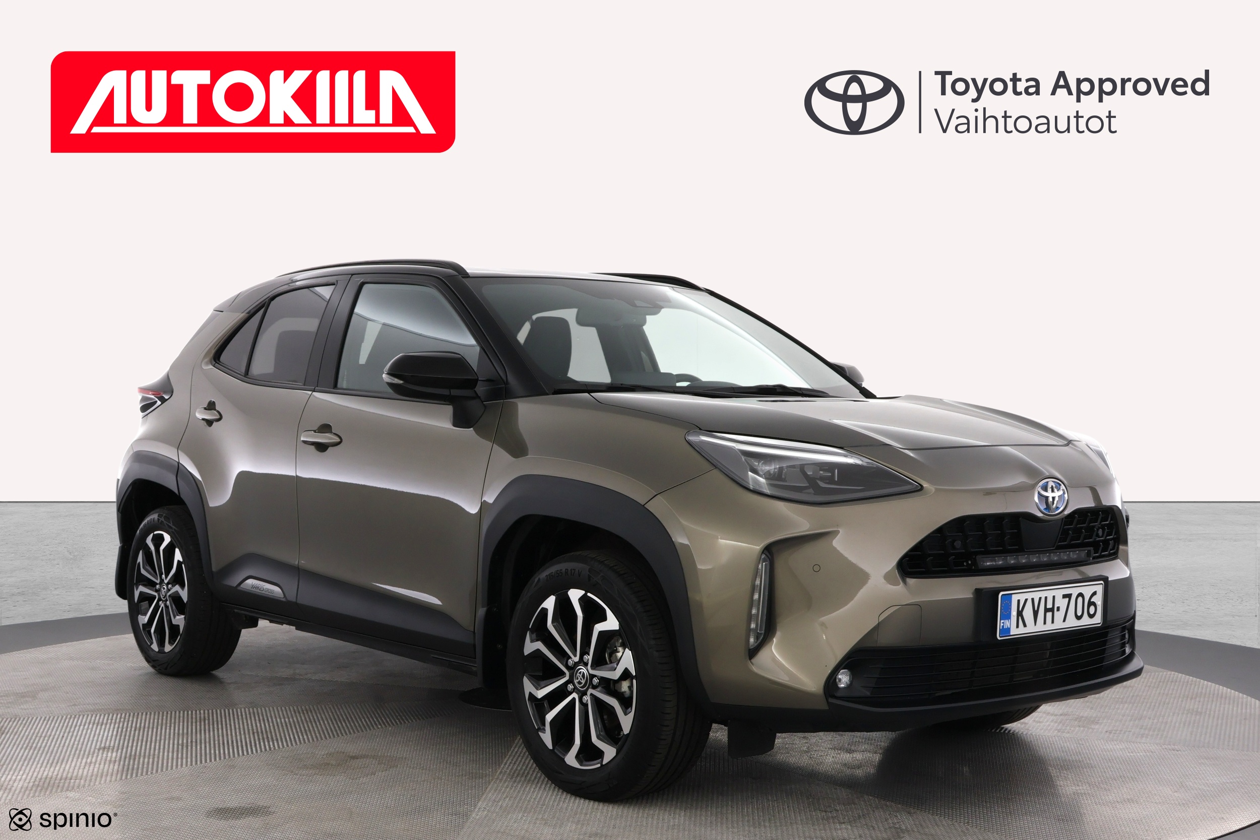 TOYOTA Yaris Cross 2023