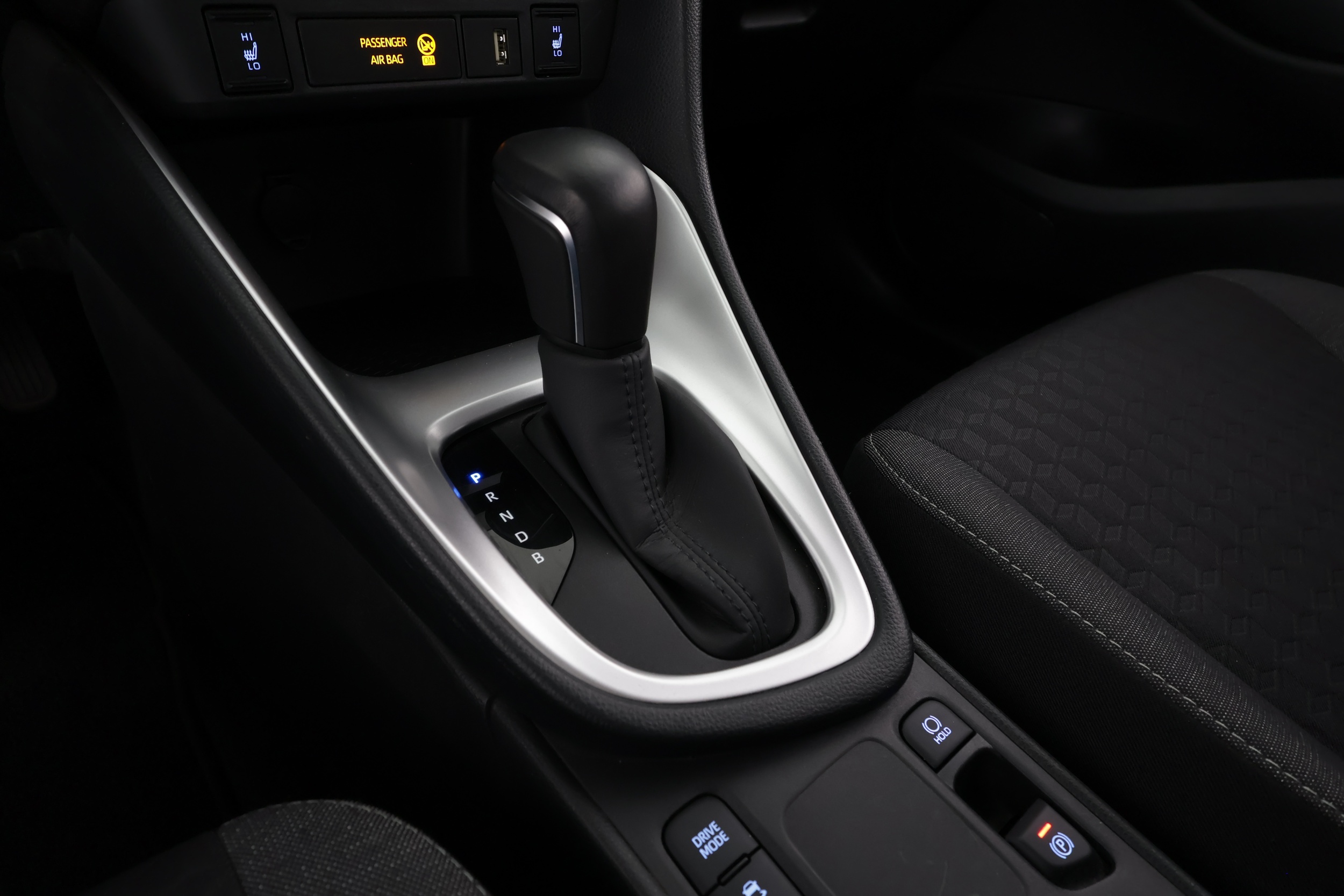 TOYOTA YARIS 2023