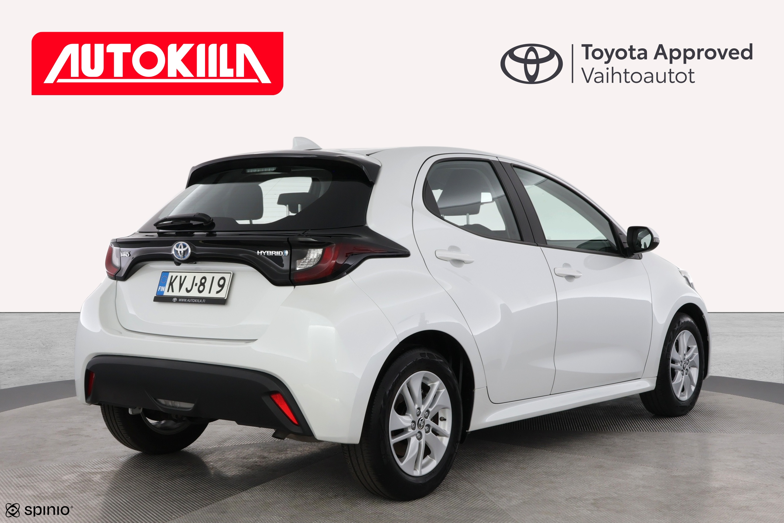 TOYOTA YARIS 2023