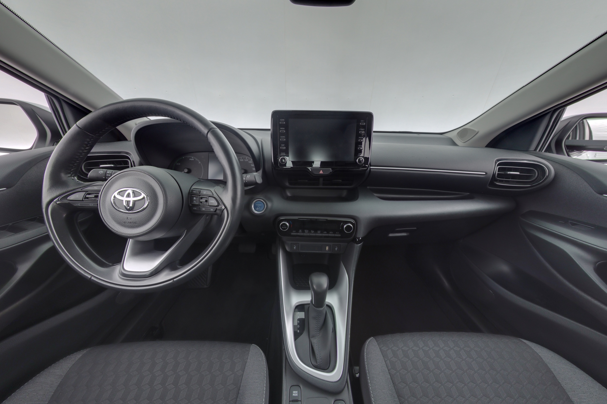 TOYOTA YARIS 2023