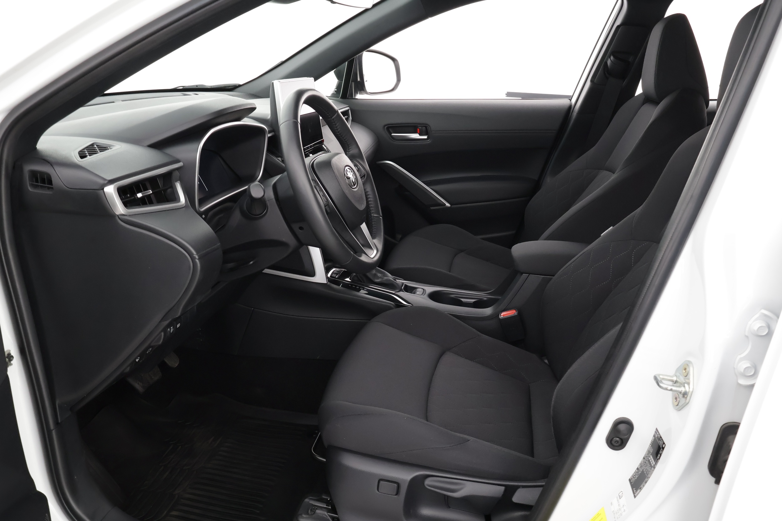 TOYOTA Corolla Cross 2024