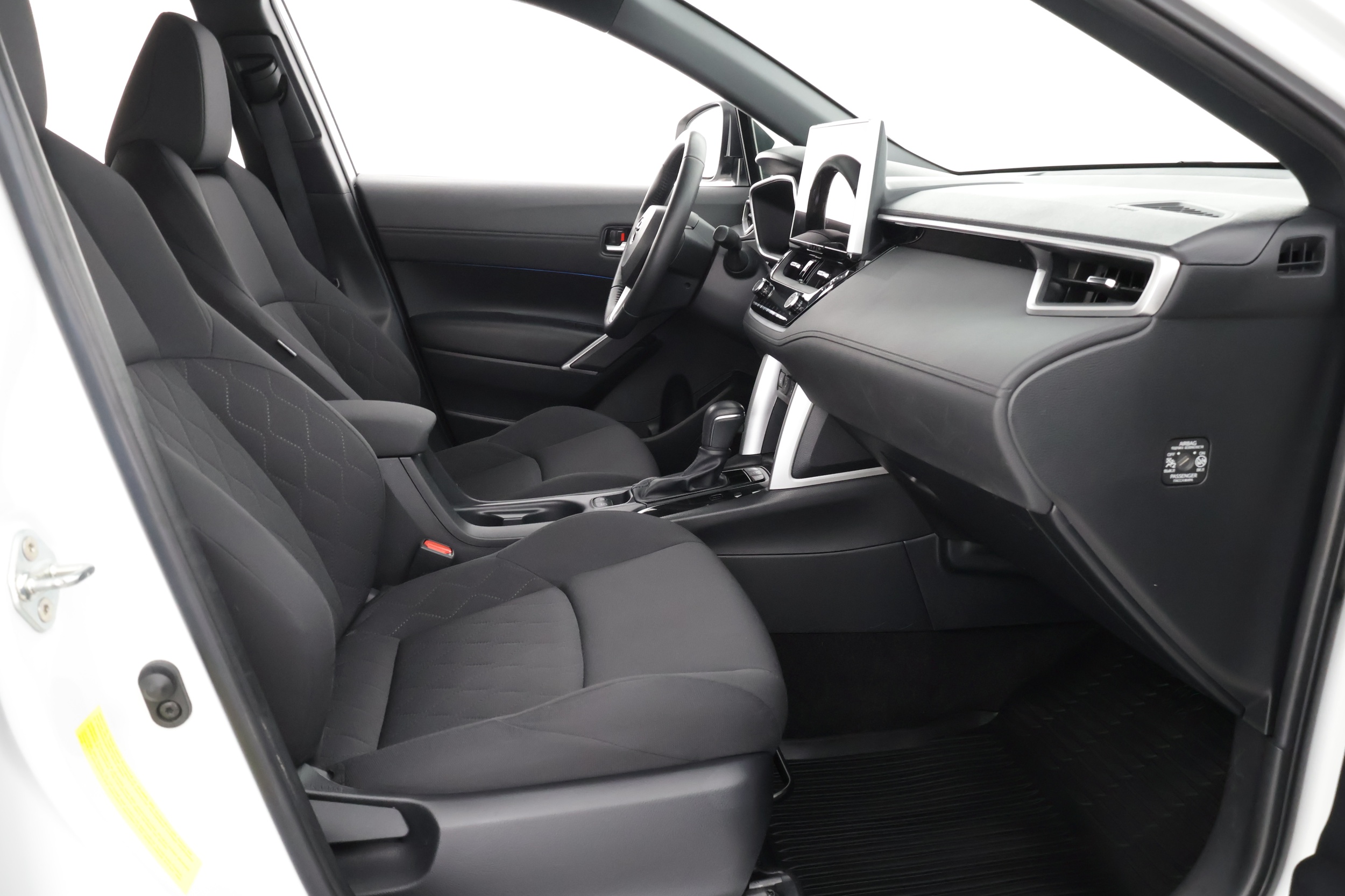 TOYOTA Corolla Cross 2024
