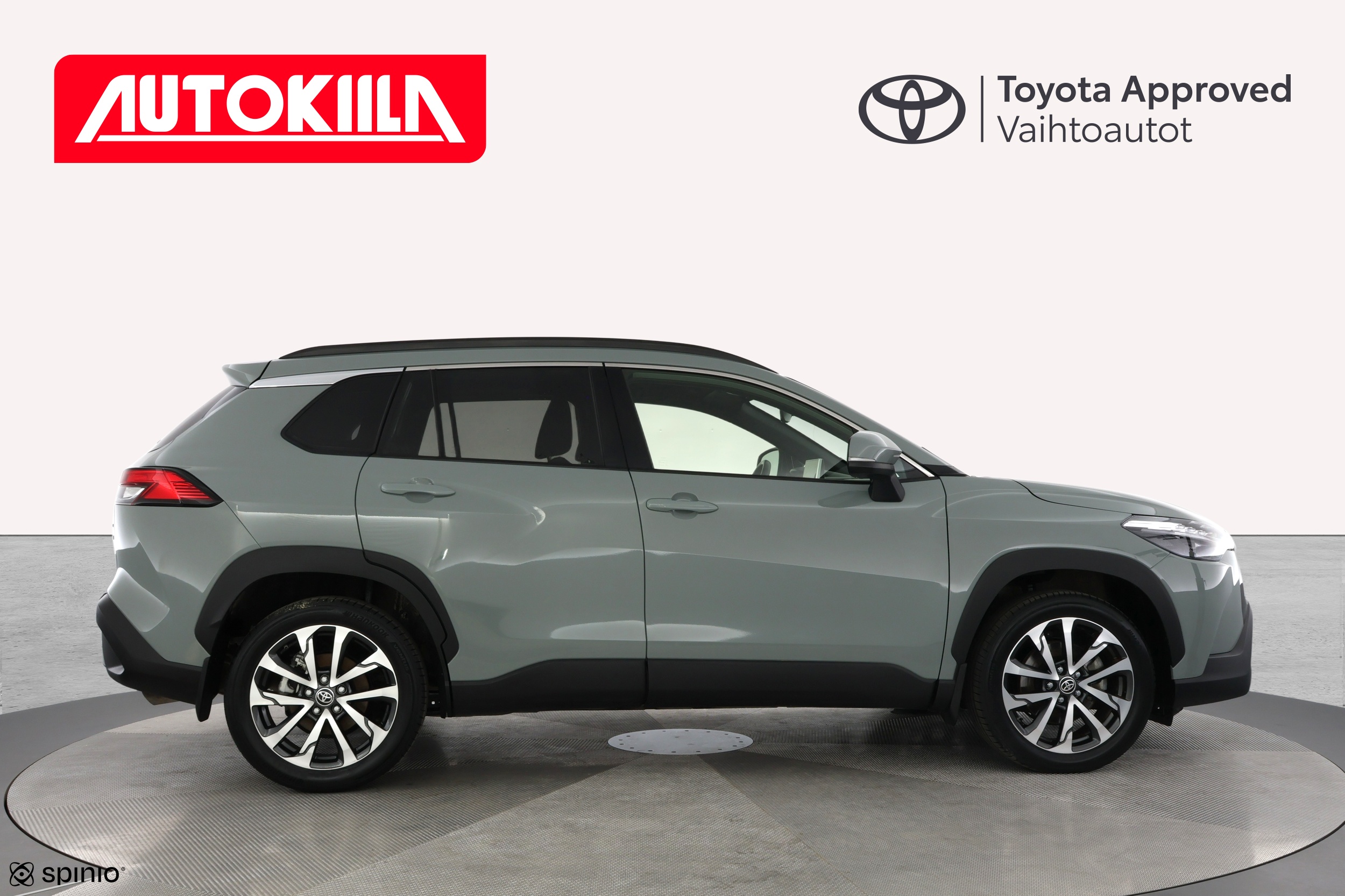 TOYOTA Corolla Cross 2024