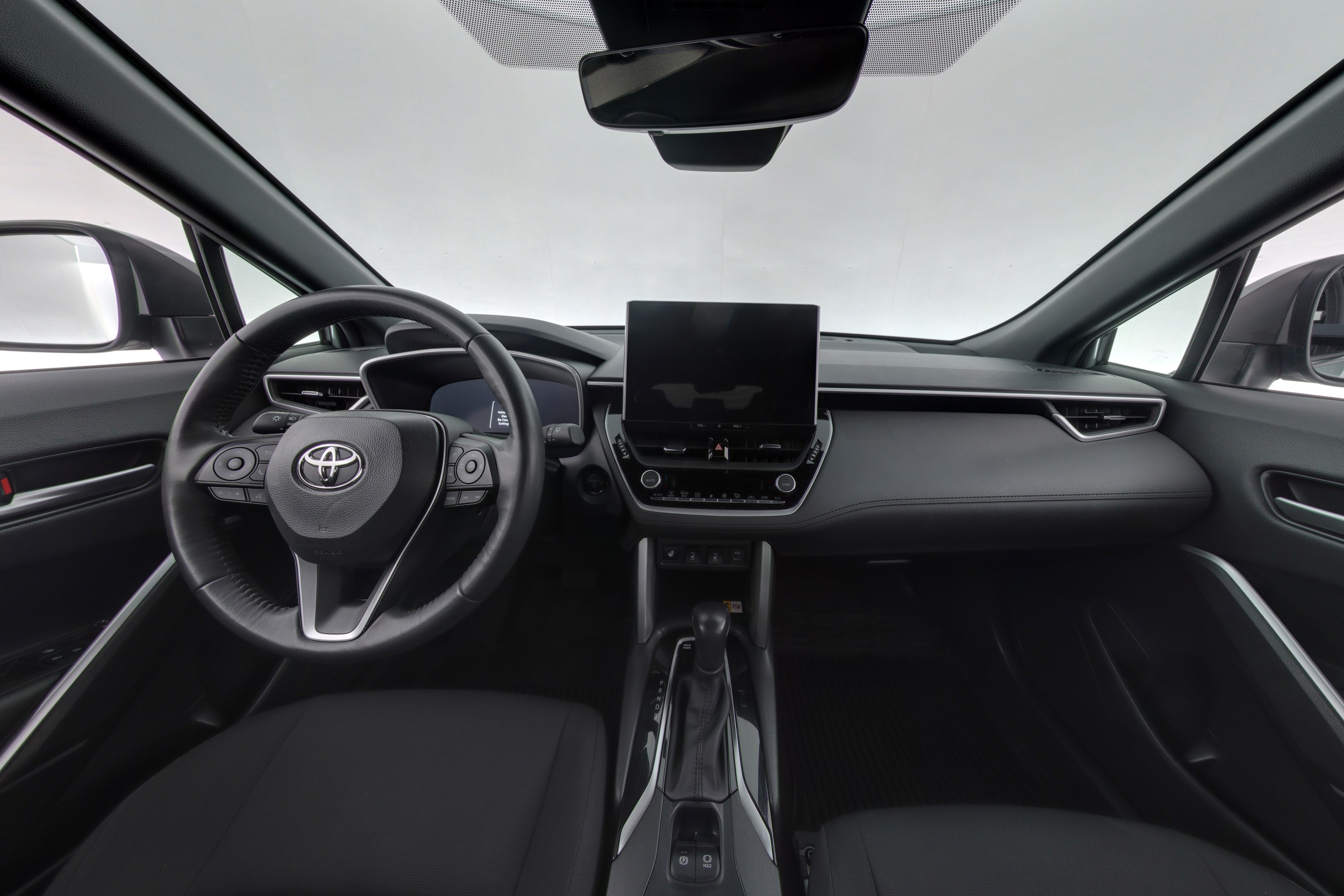 TOYOTA Corolla Cross 2024