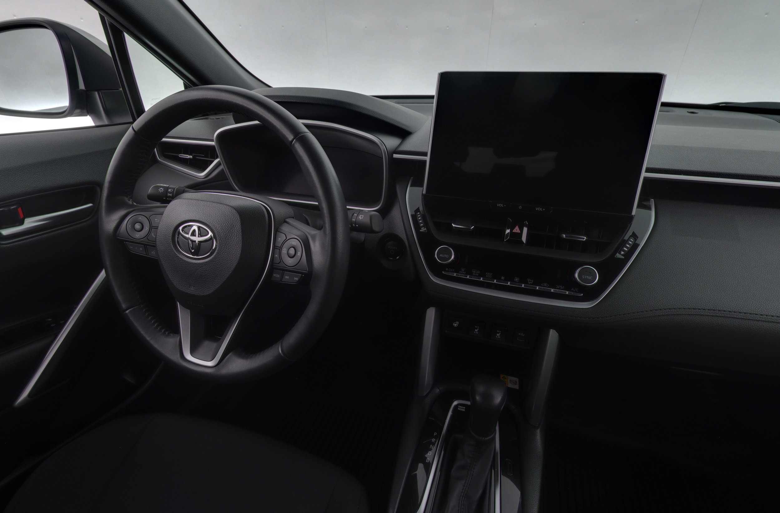 TOYOTA Corolla Cross 2024