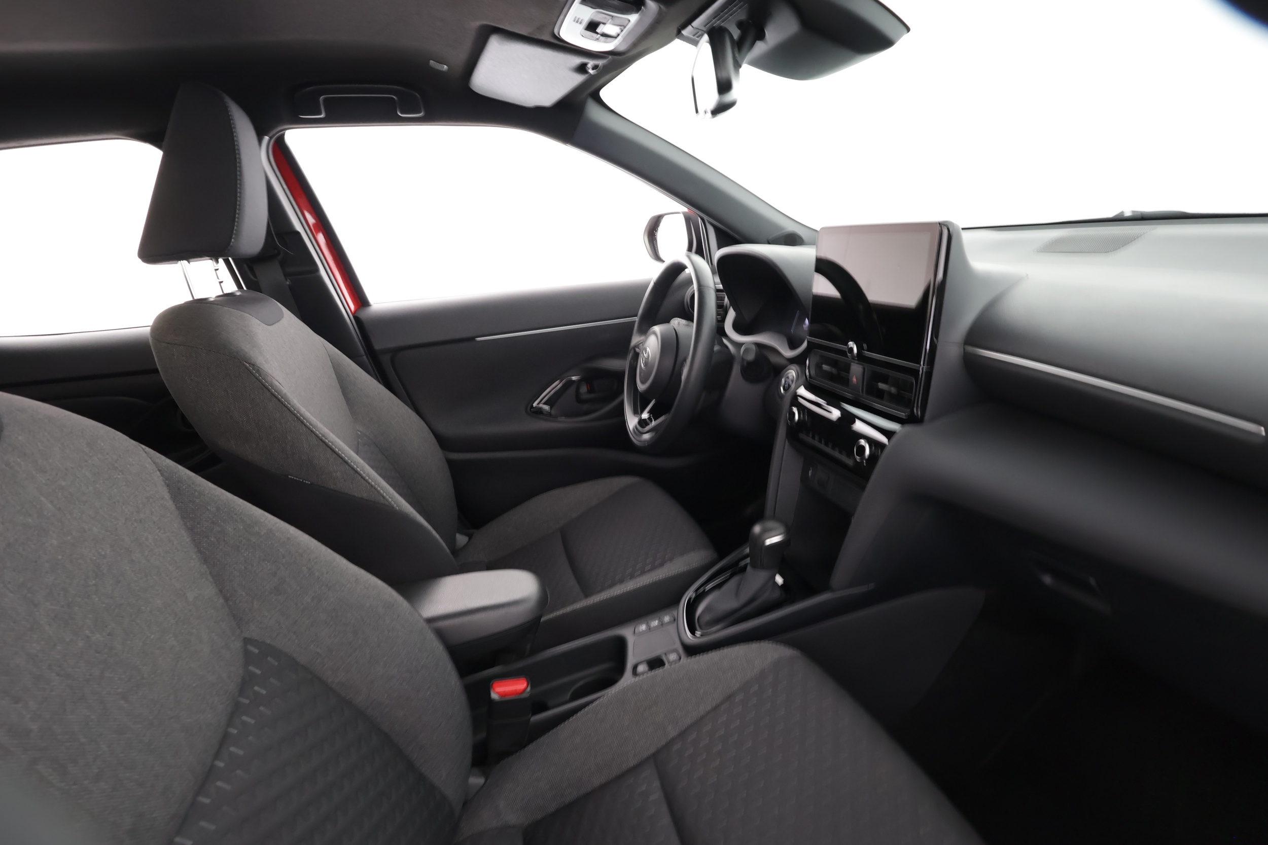 TOYOTA Yaris Cross 2024