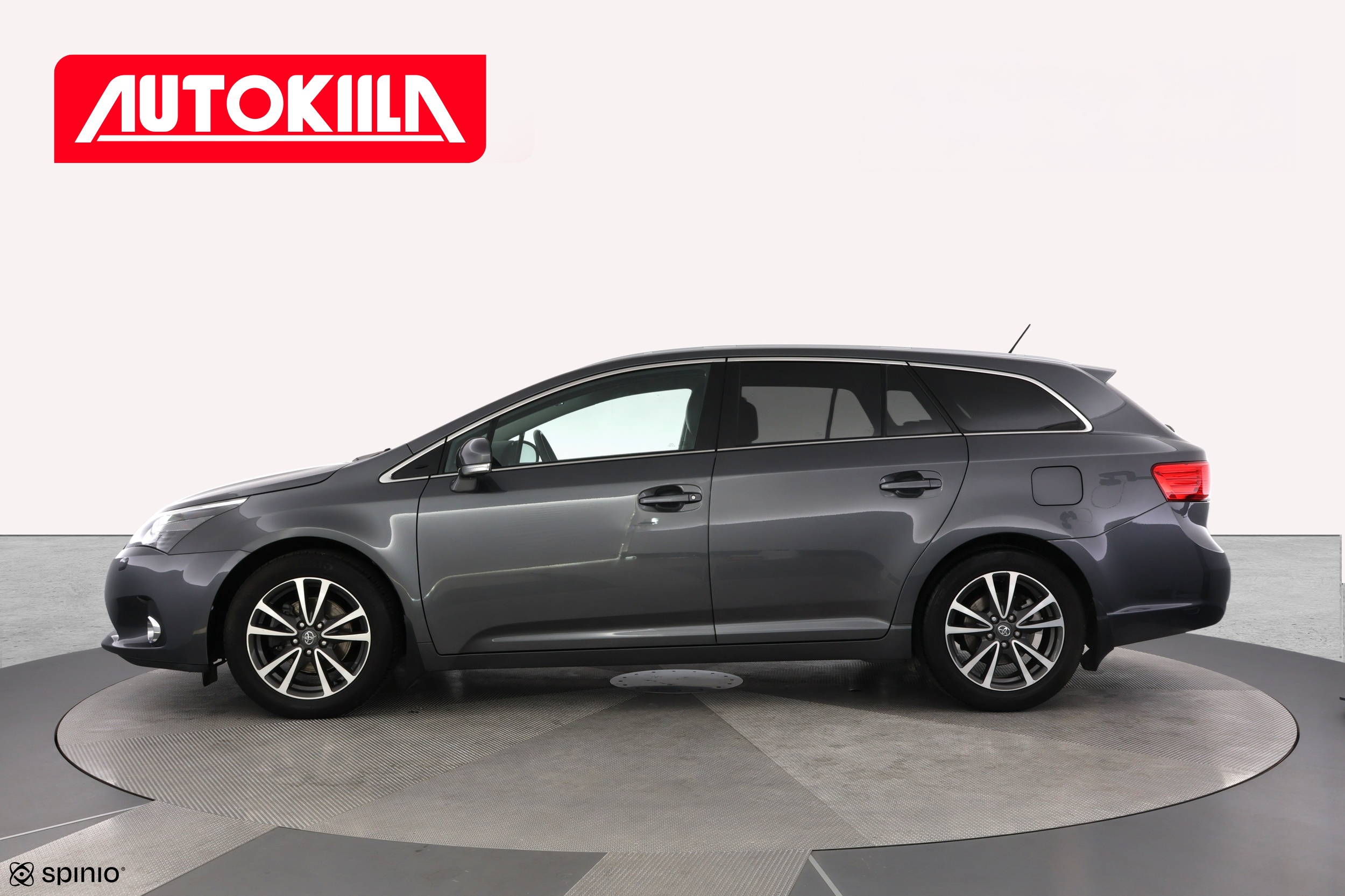TOYOTA AVENSIS 2013
