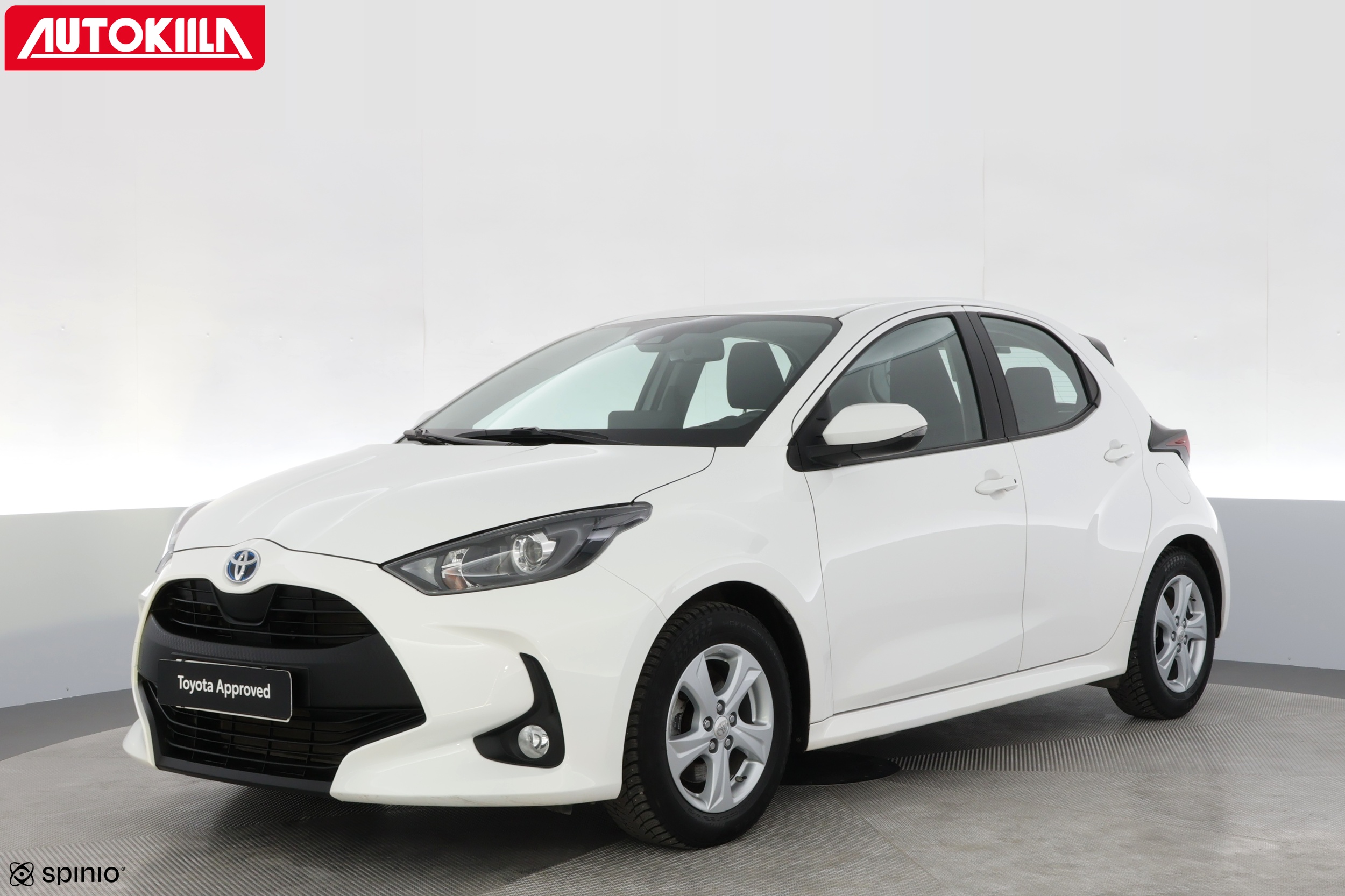 TOYOTA YARIS 2023