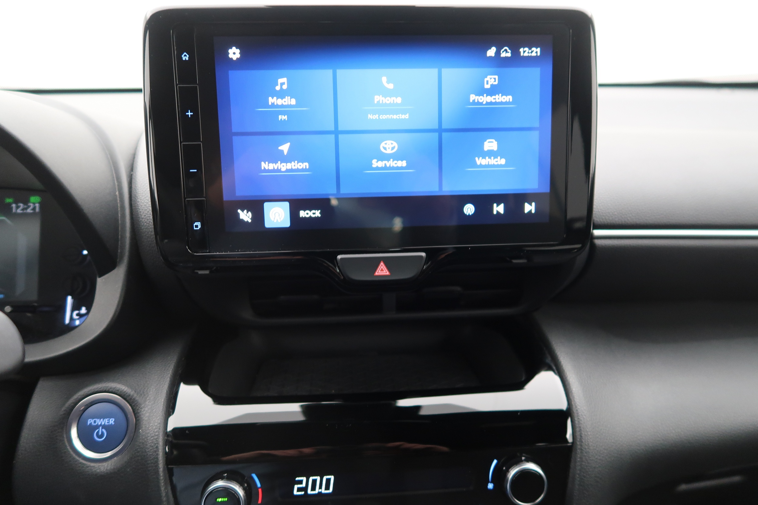 TOYOTA Yaris Cross 2022