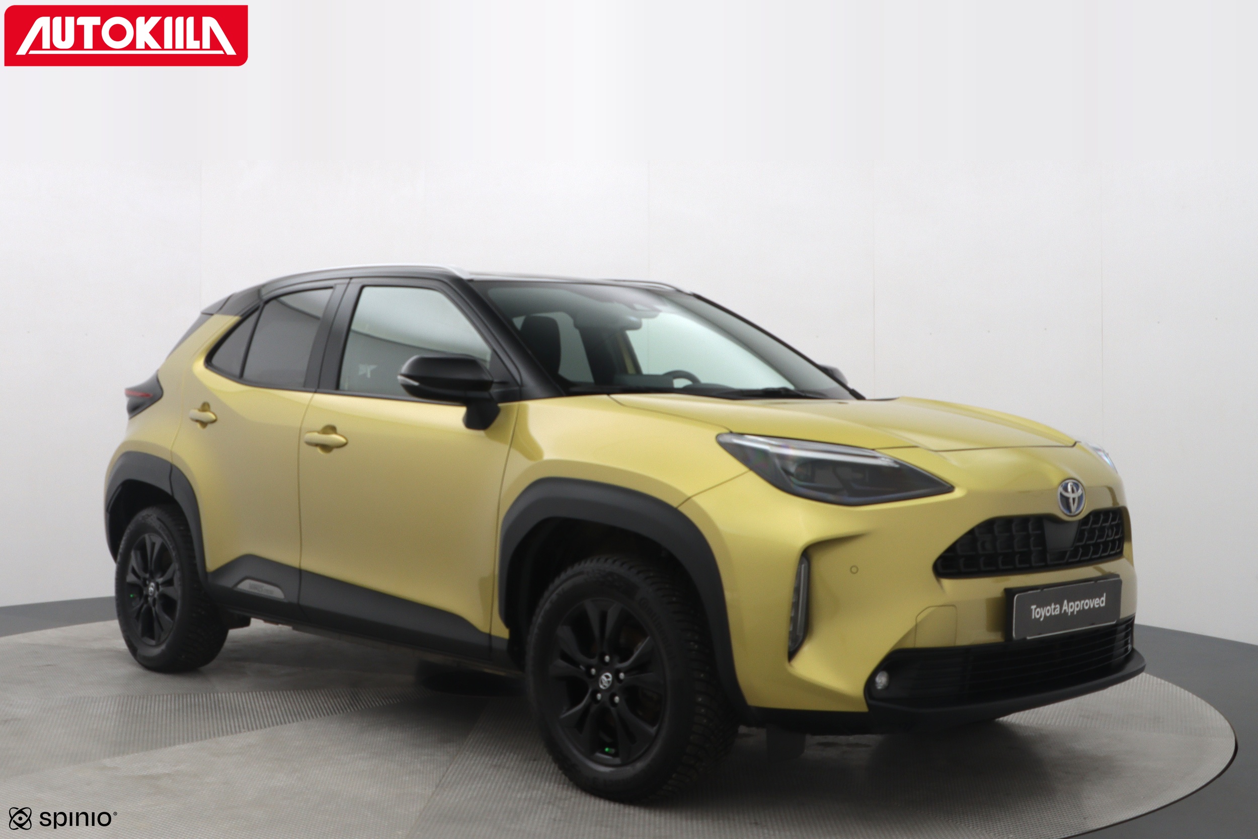 TOYOTA Yaris Cross 2022