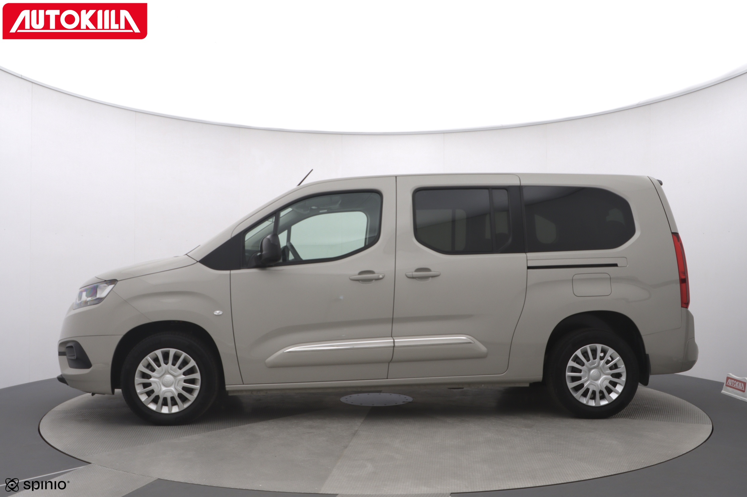 TOYOTA Proace CITY Verso 2022