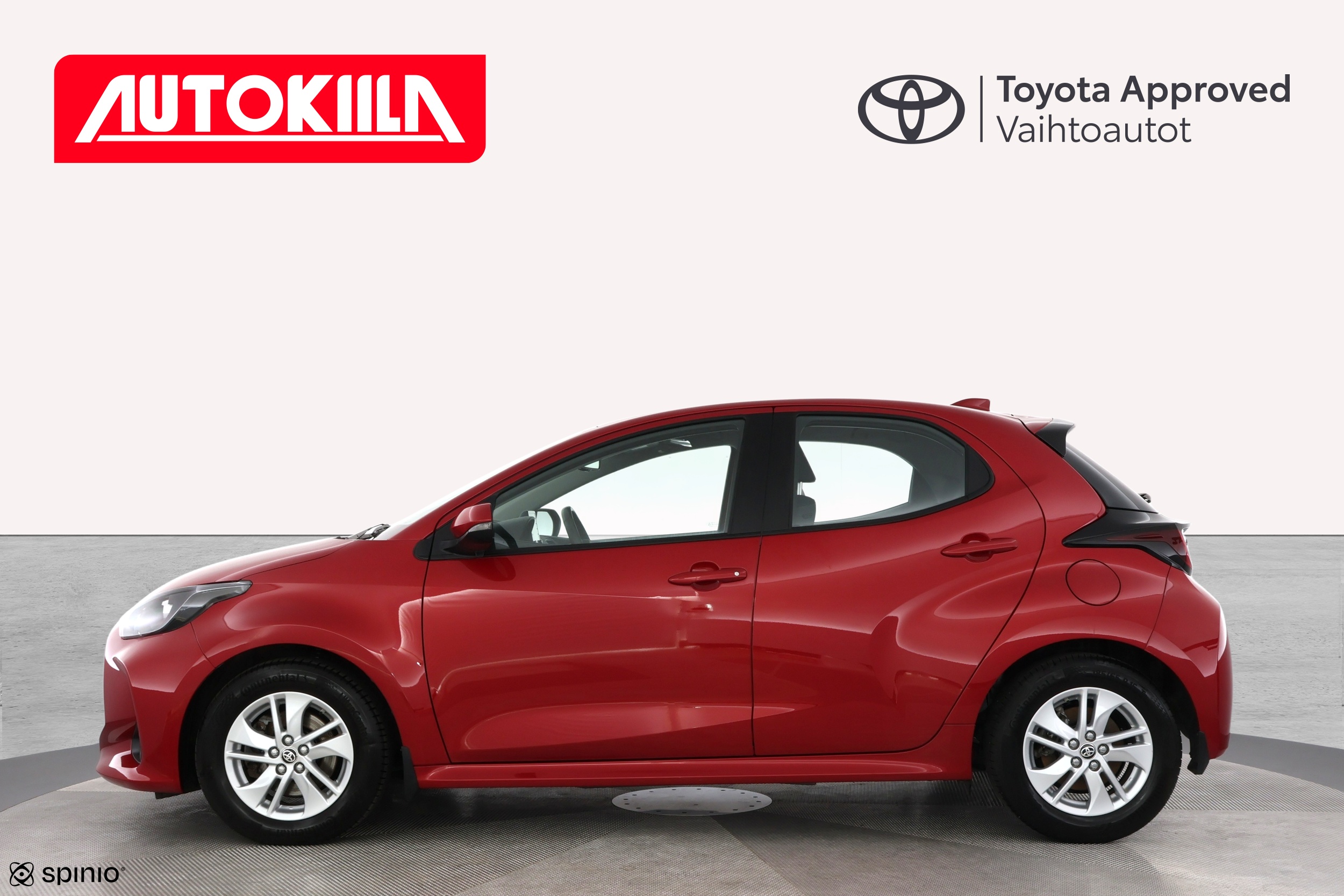 TOYOTA YARIS 2023