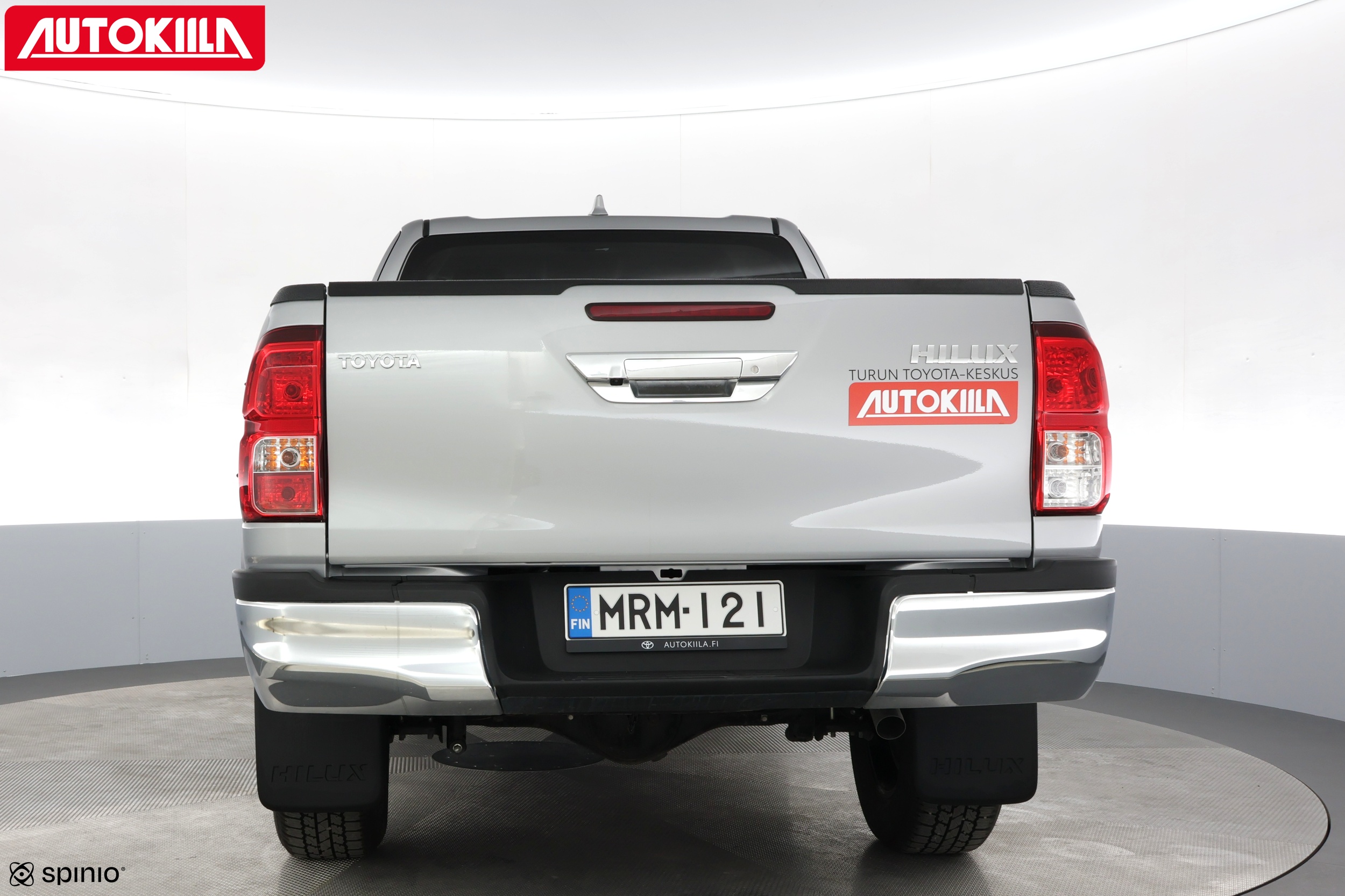 TOYOTA HILUX 2025