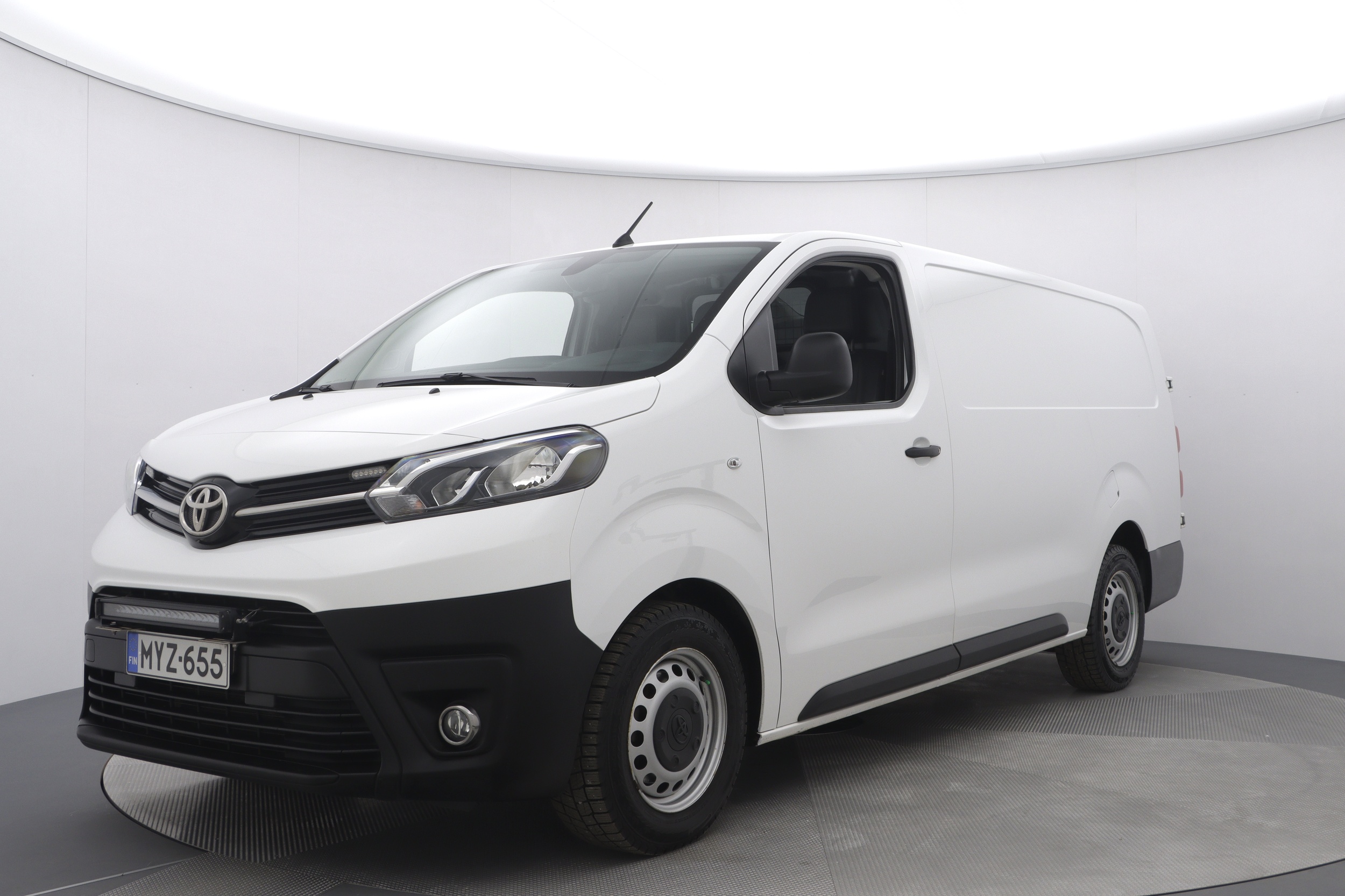 TOYOTA Proace 2021